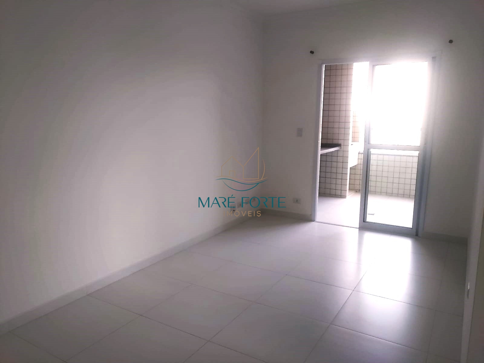 Apartamento à venda com 2 quartos, 72m² - Foto 5