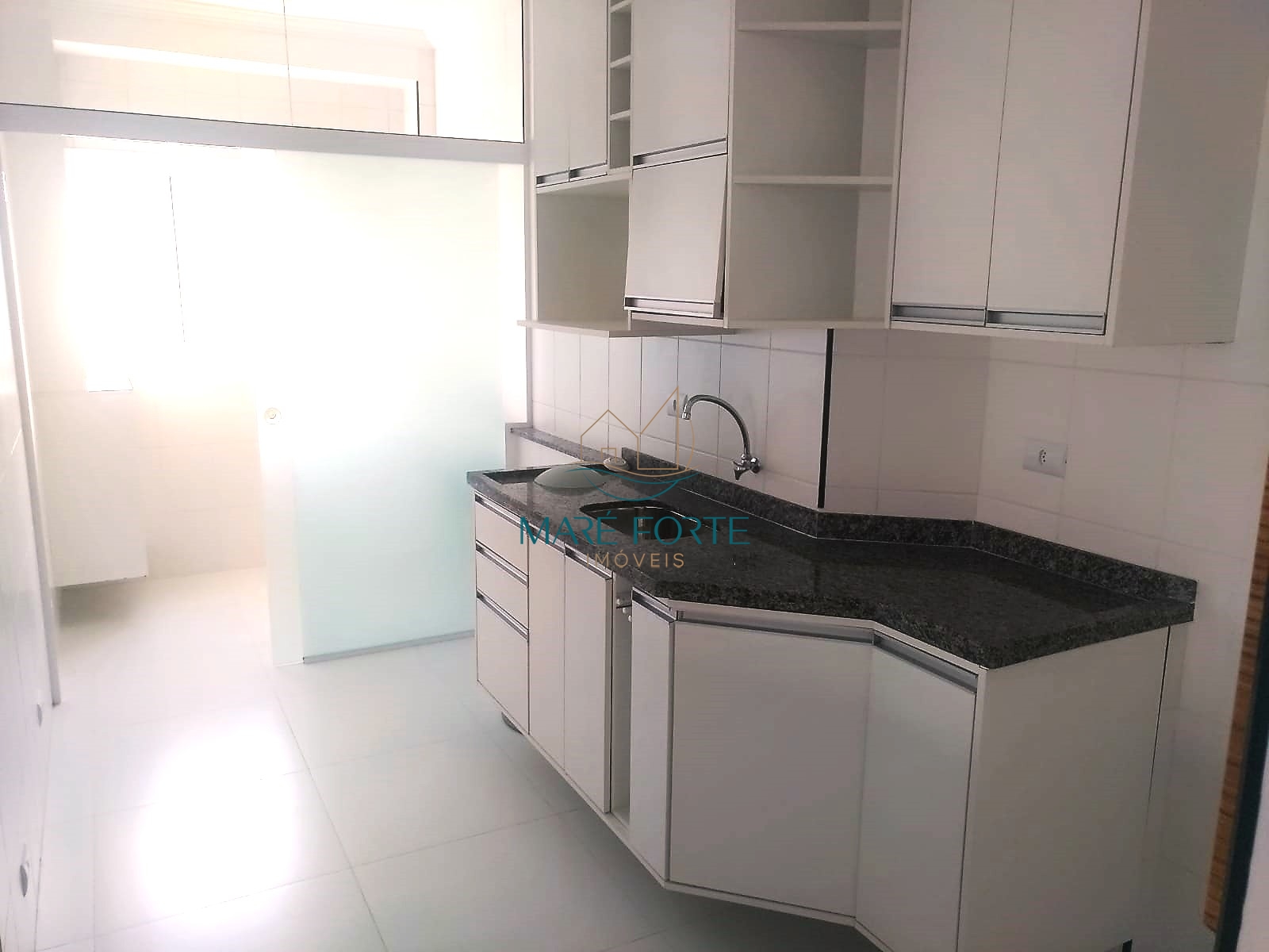 Apartamento à venda com 2 quartos, 72m² - Foto 7