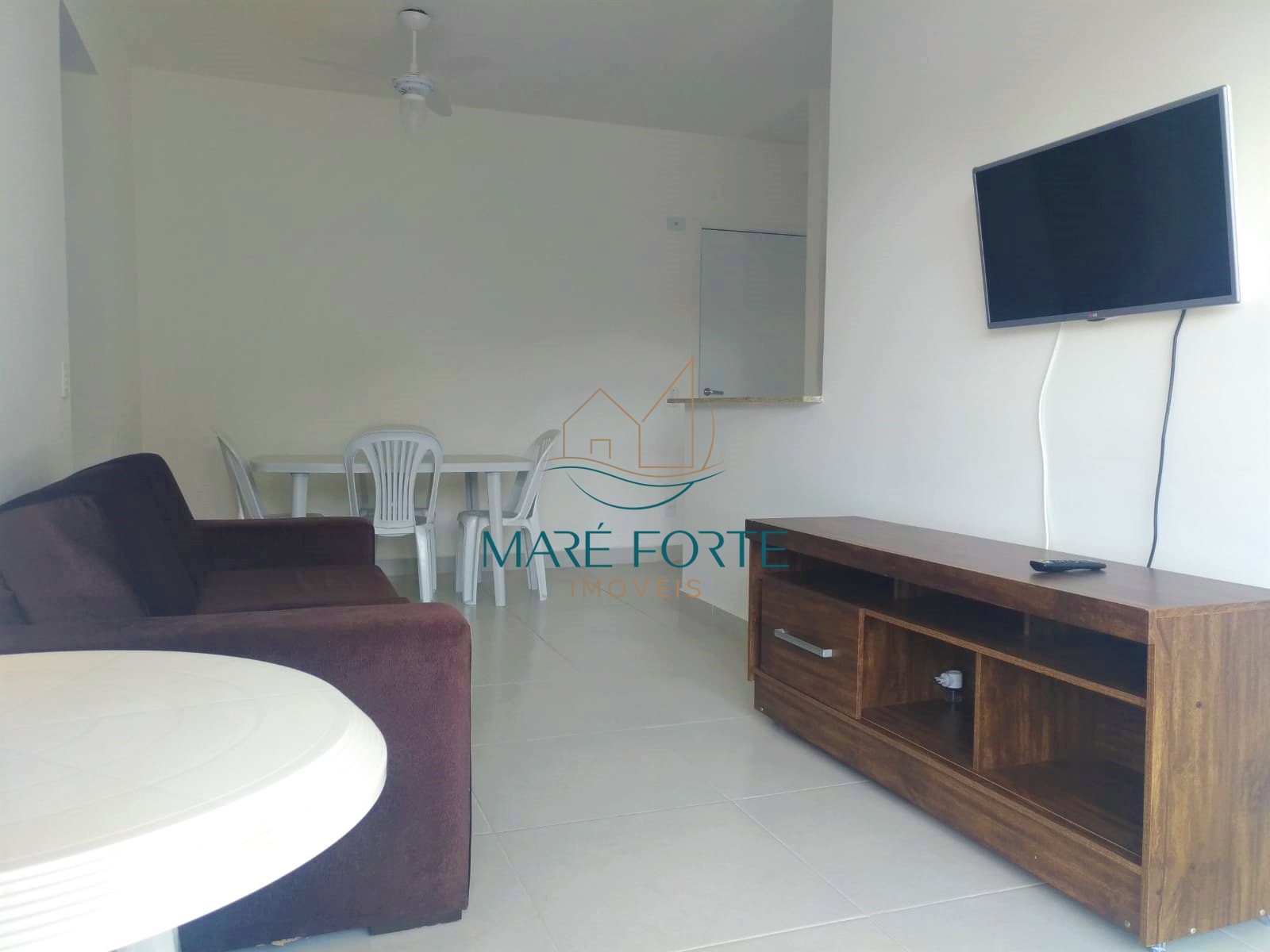 Apartamento à venda com 2 quartos, 63m² - Foto 4