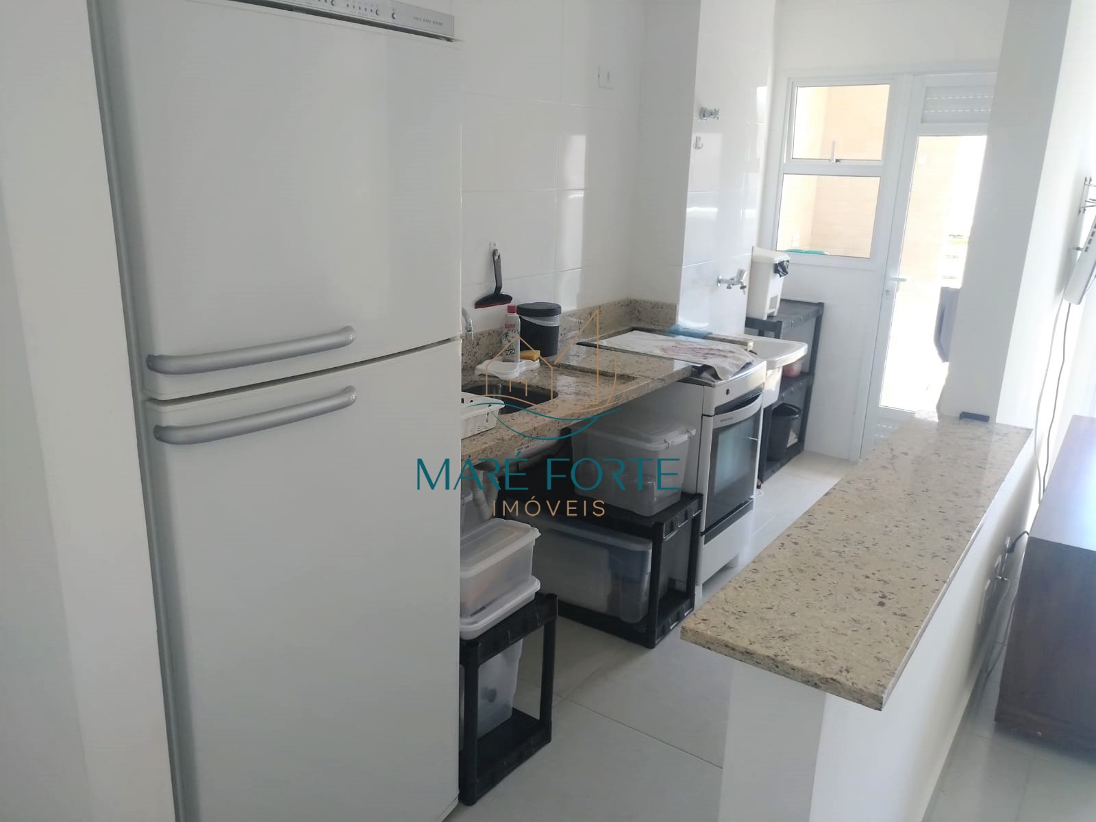 Apartamento à venda com 2 quartos, 63m² - Foto 9