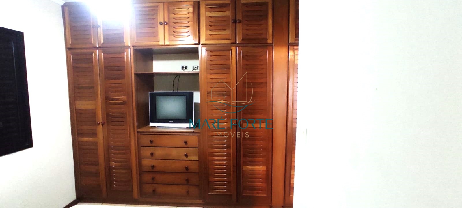 Apartamento à venda com 2 quartos, 80m² - Foto 17