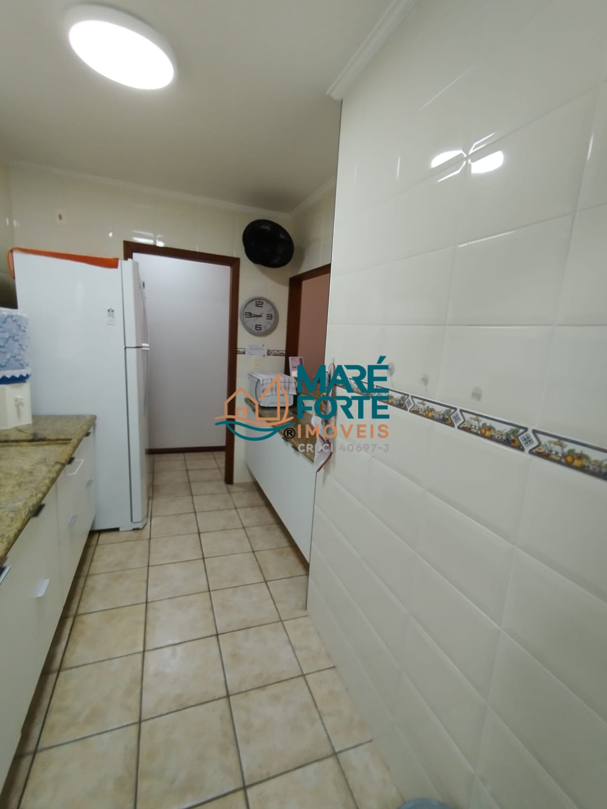 Apartamento à venda com 2 quartos, 80m² - Foto 4