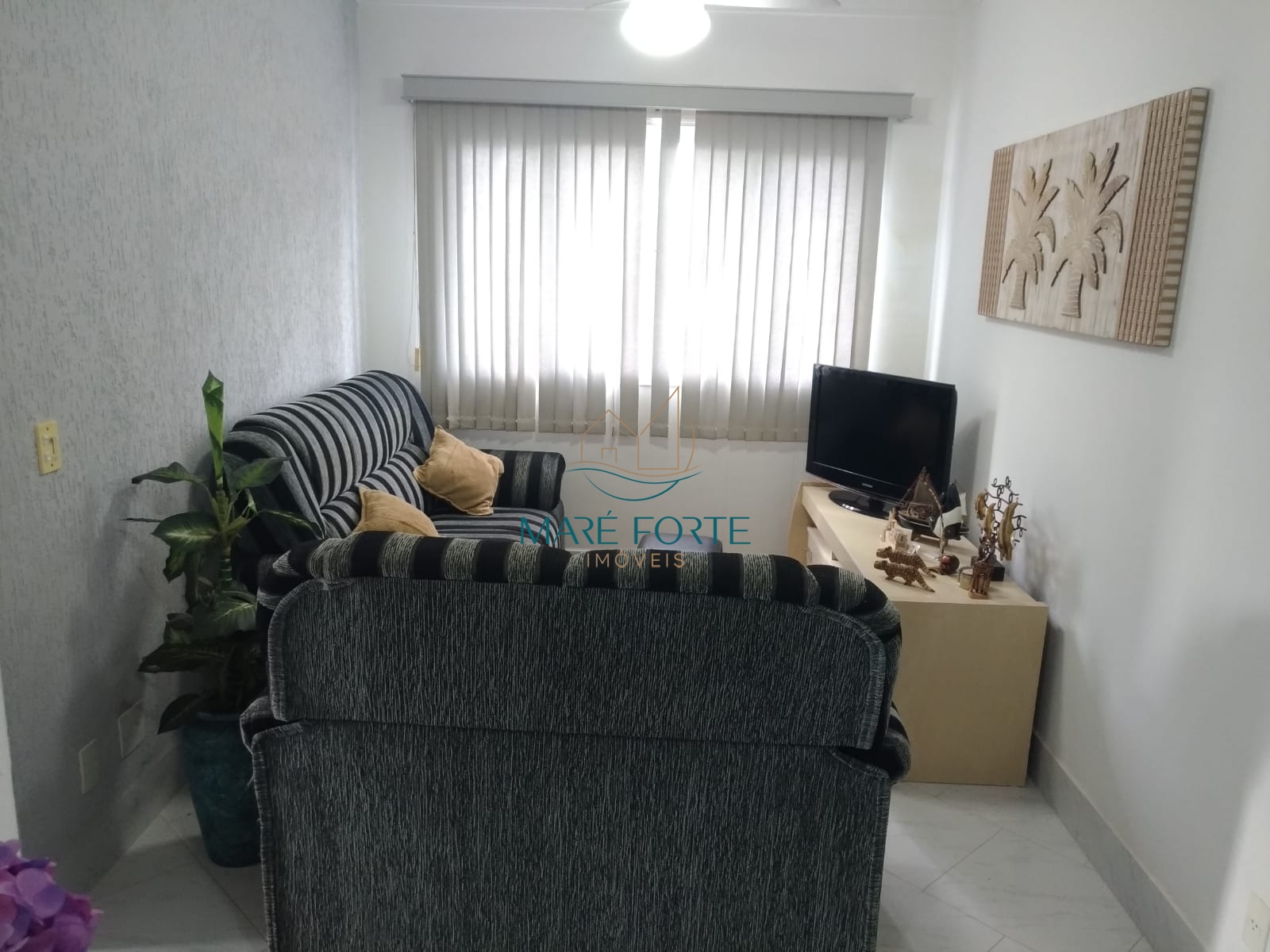 Apartamento à venda com 2 quartos, 60m² - Foto 2