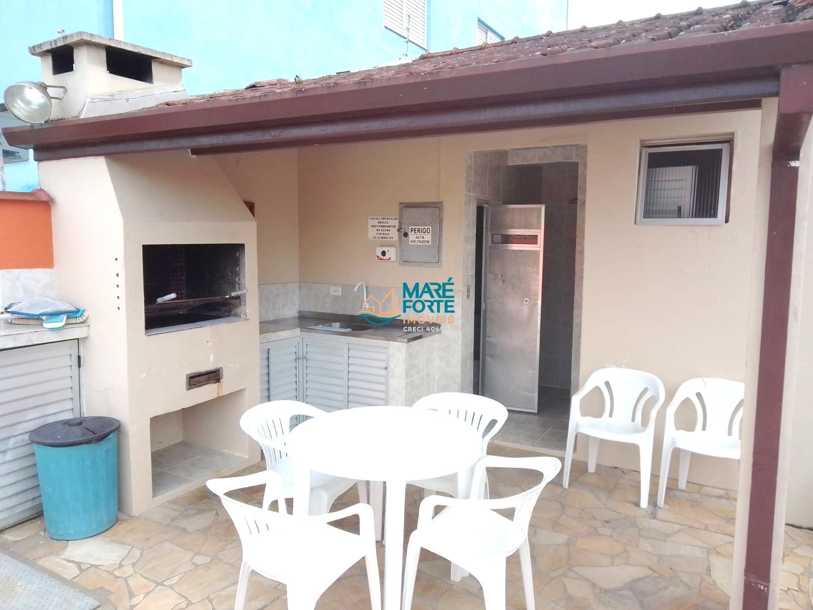 Apartamento à venda com 2 quartos, 42m² - Foto 24