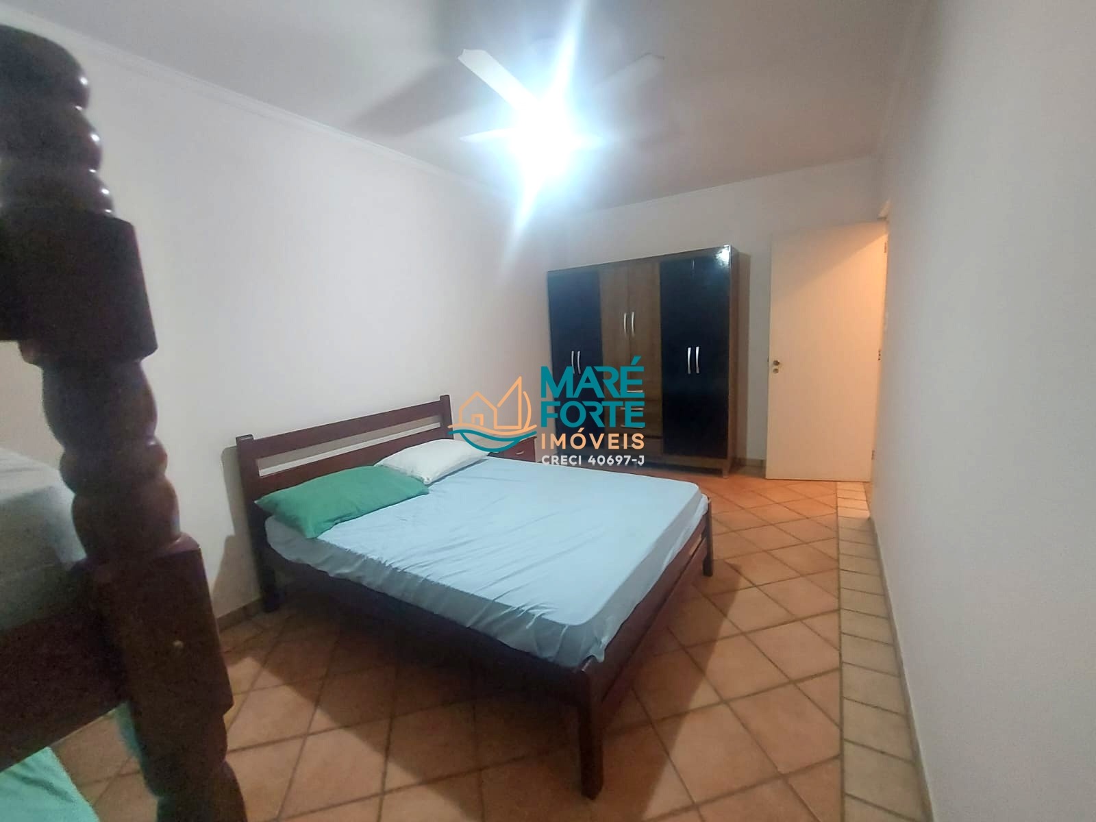 Apartamento à venda com 2 quartos, 109m² - Foto 4