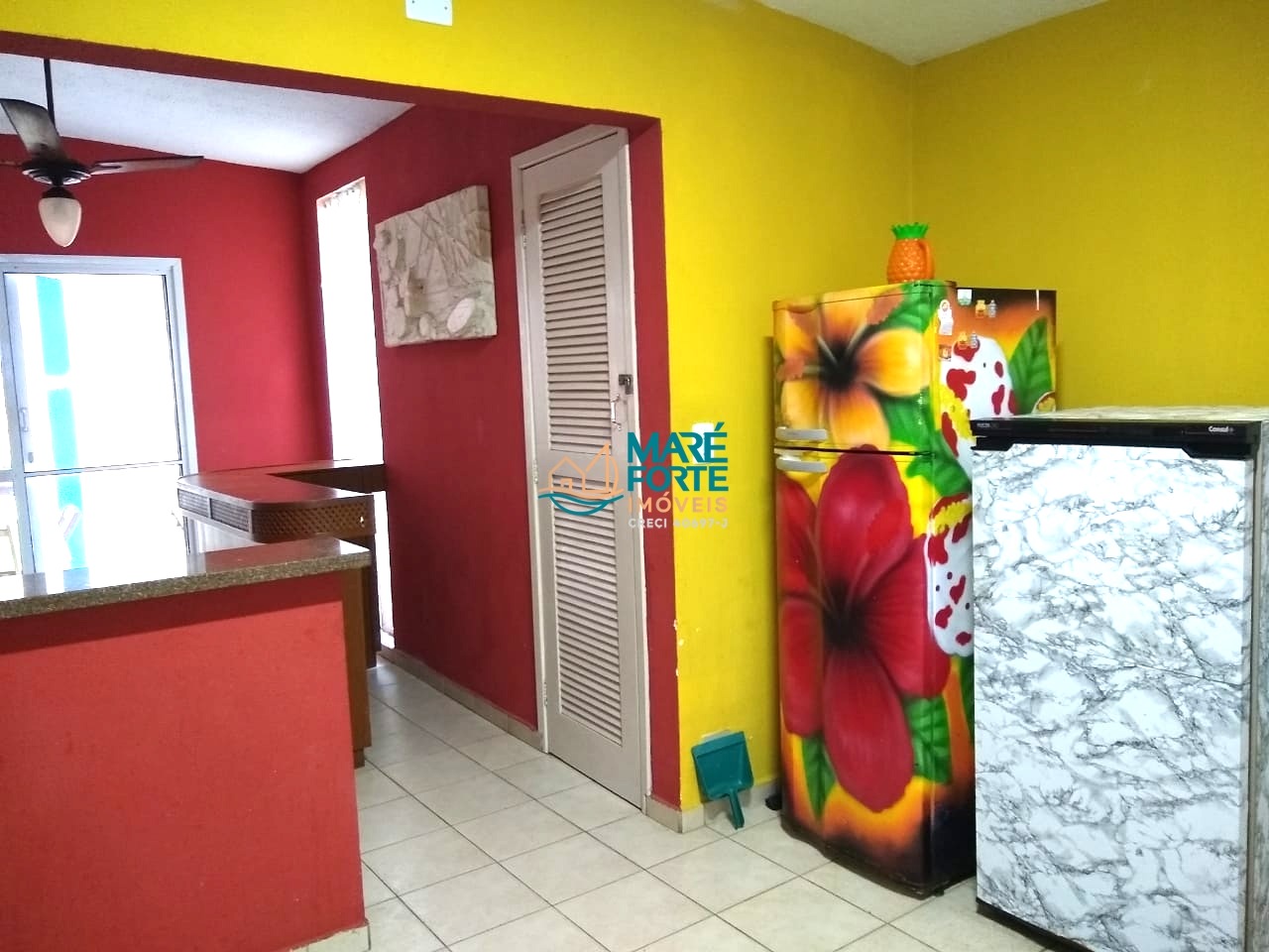 Casa à venda com 7 quartos, 167m² - Foto 3