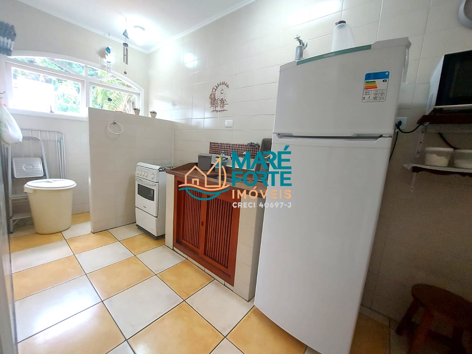 Apartamento à venda com 2 quartos, 70m² - Foto 12