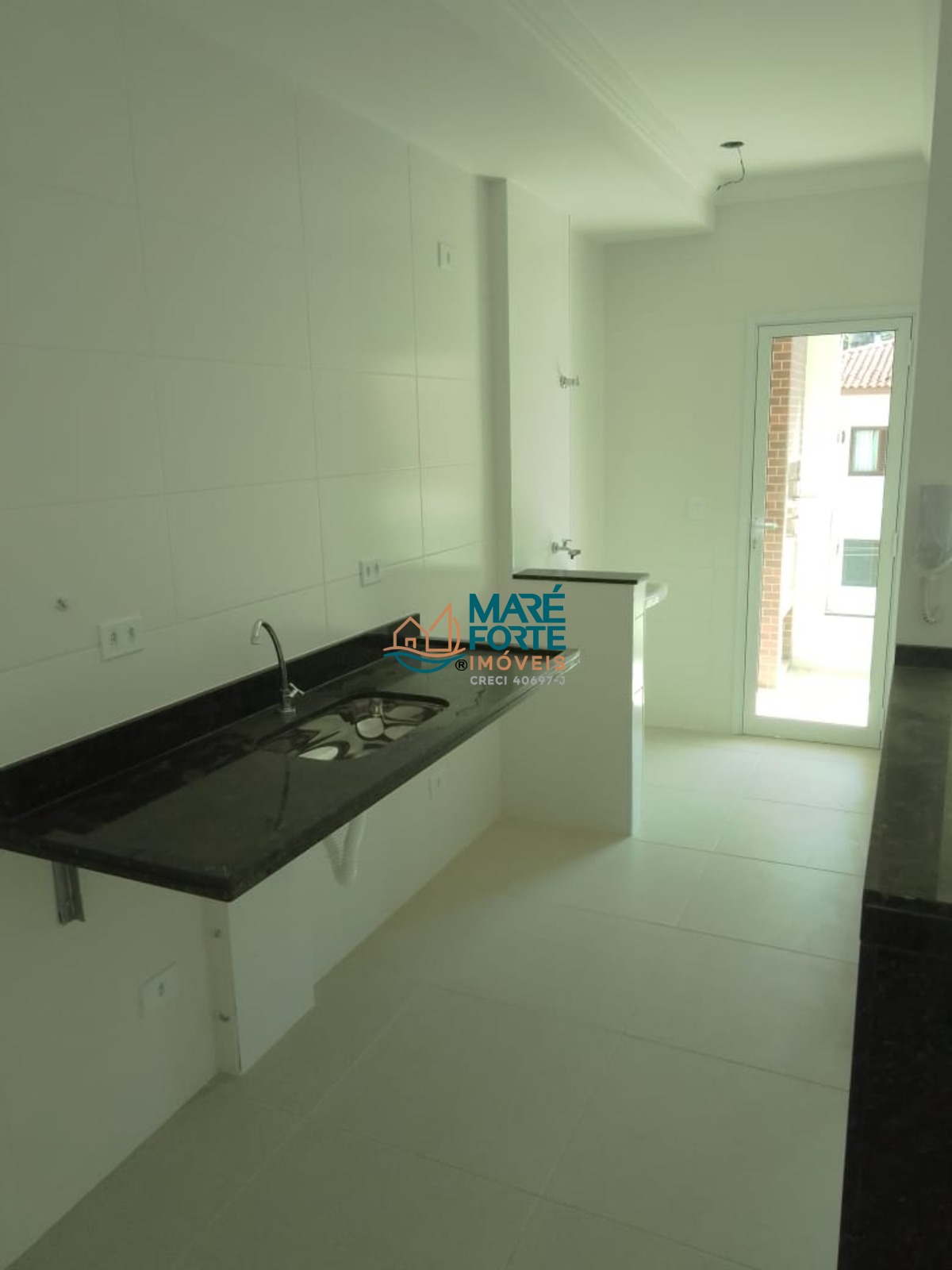 Apartamento à venda com 2 quartos, 67m² - Foto 15