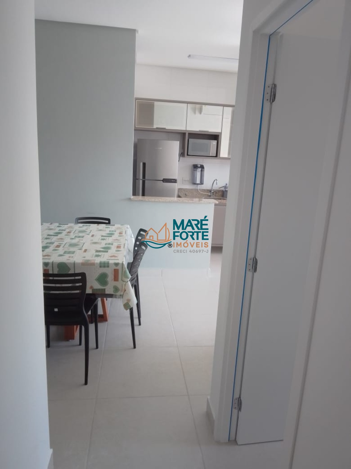 Apartamento à venda com 2 quartos, 64m² - Foto 6