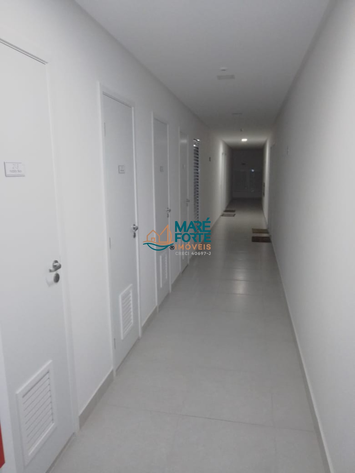 Apartamento à venda com 2 quartos, 64m² - Foto 11