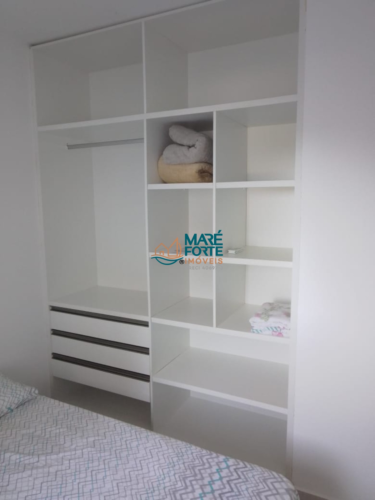 Apartamento à venda com 2 quartos, 64m² - Foto 14