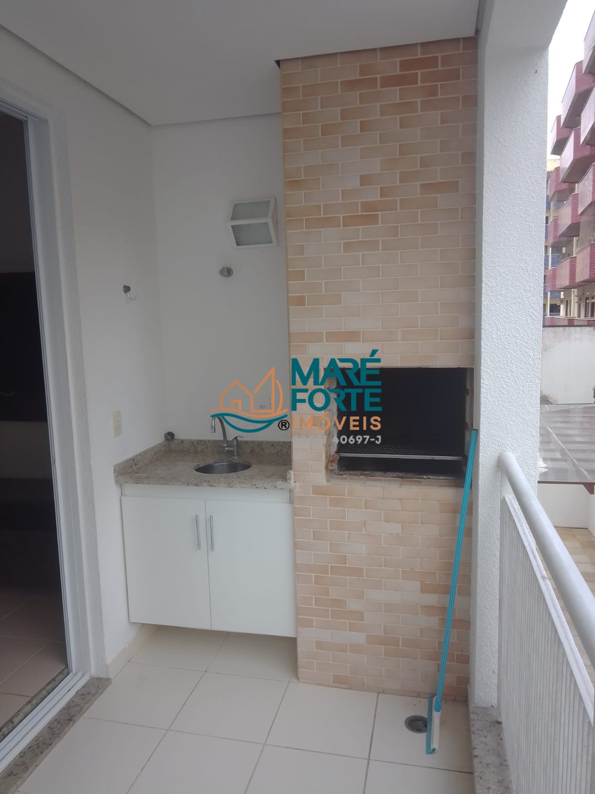 Apartamento à venda com 2 quartos, 80m² - Foto 11