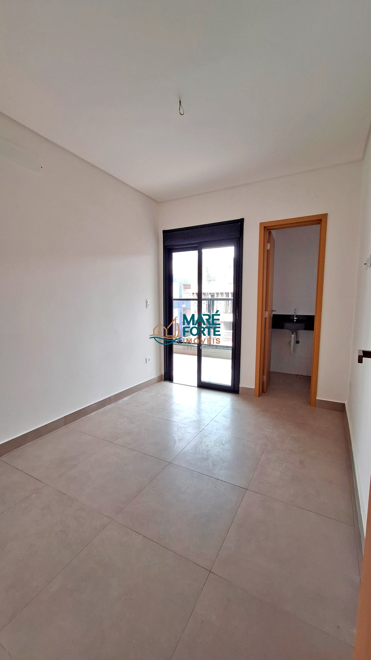 Apartamento à venda com 2 quartos, 76m² - Foto 9