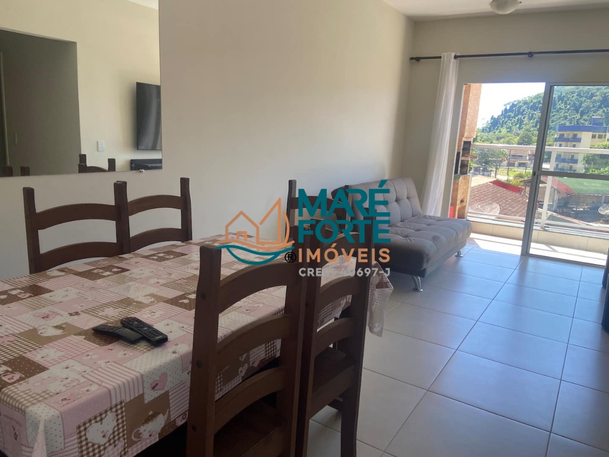 Apartamento à venda com 2 quartos, 70m² - Foto 1