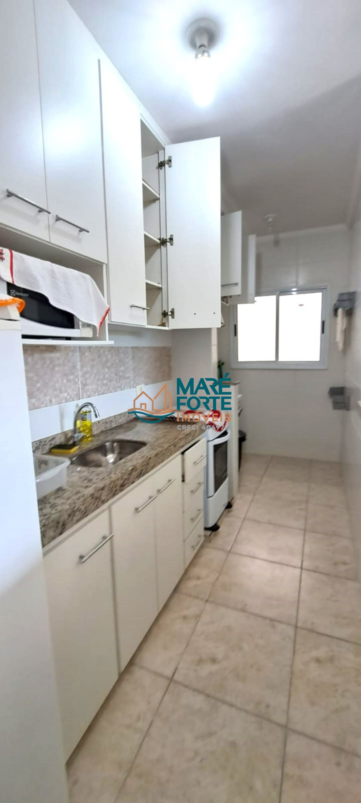 Apartamento à venda com 2 quartos, 70m² - Foto 14