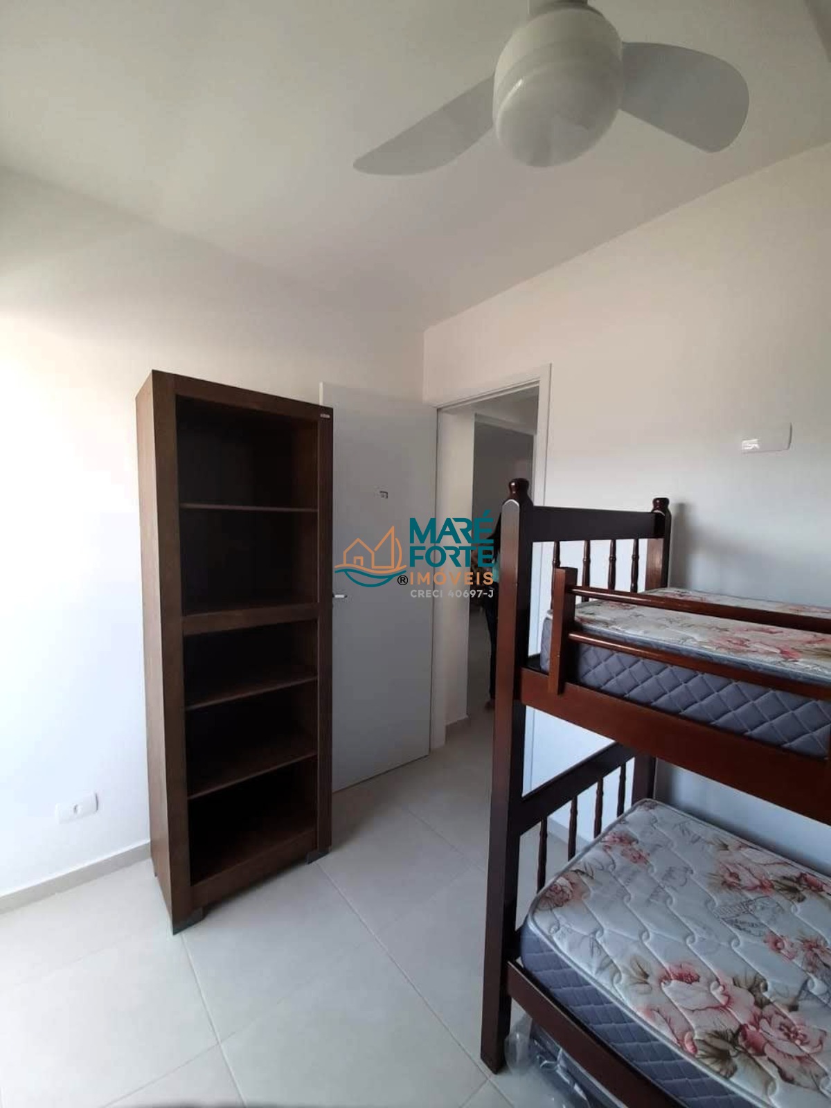 Apartamento à venda com 2 quartos, 63m² - Foto 7