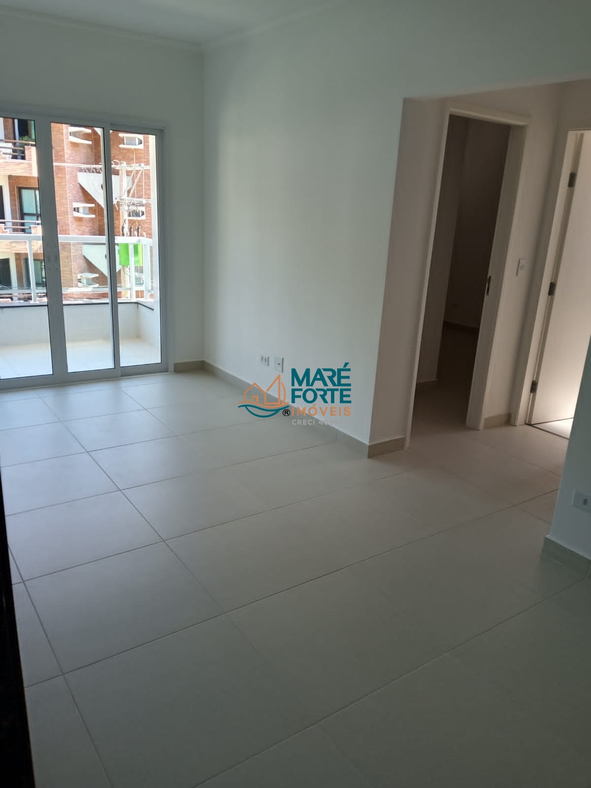 Apartamento à venda com 2 quartos, 68m² - Foto 5