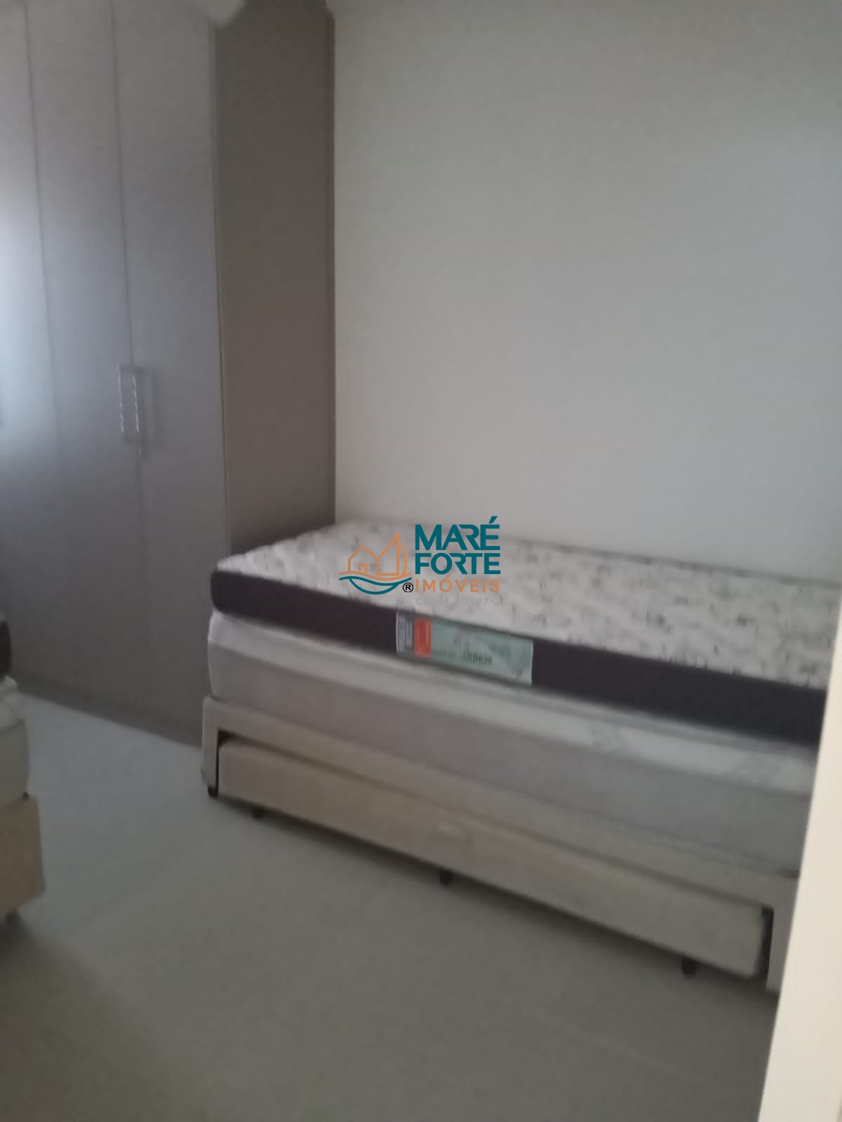 Apartamento à venda com 2 quartos, 67m² - Foto 4