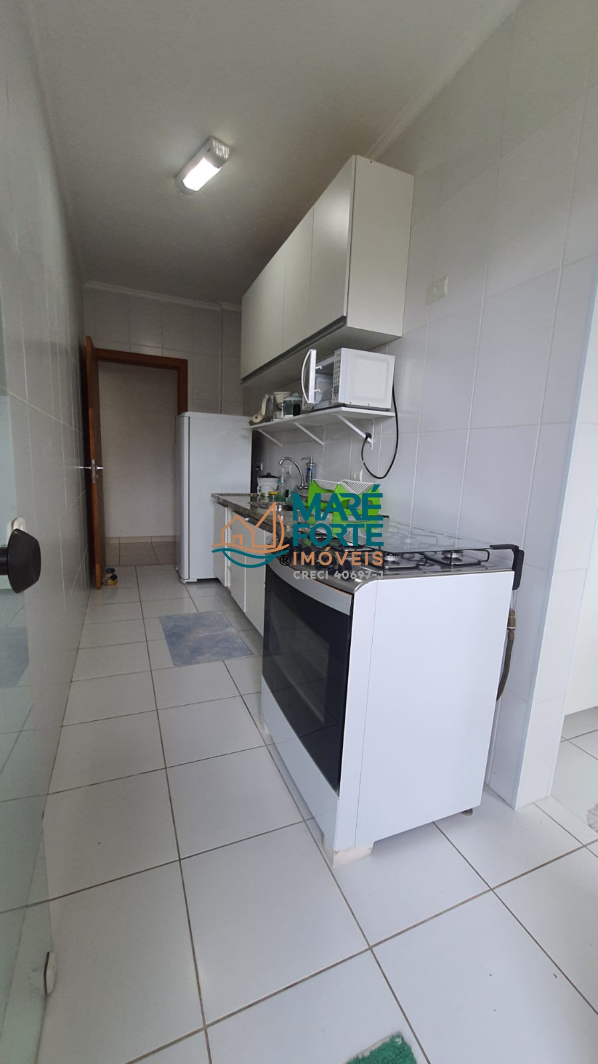 Apartamento à venda com 3 quartos, 75m² - Foto 8