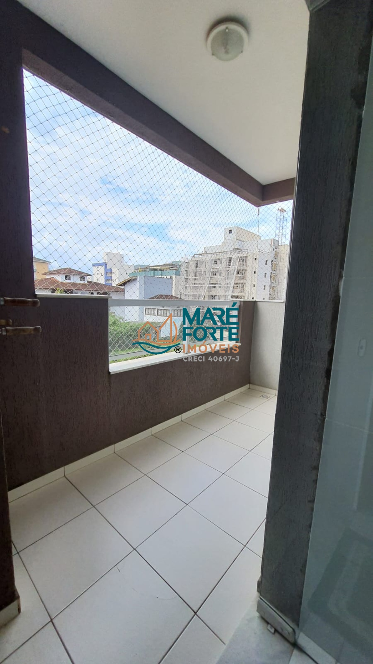 Apartamento à venda com 3 quartos, 75m² - Foto 10