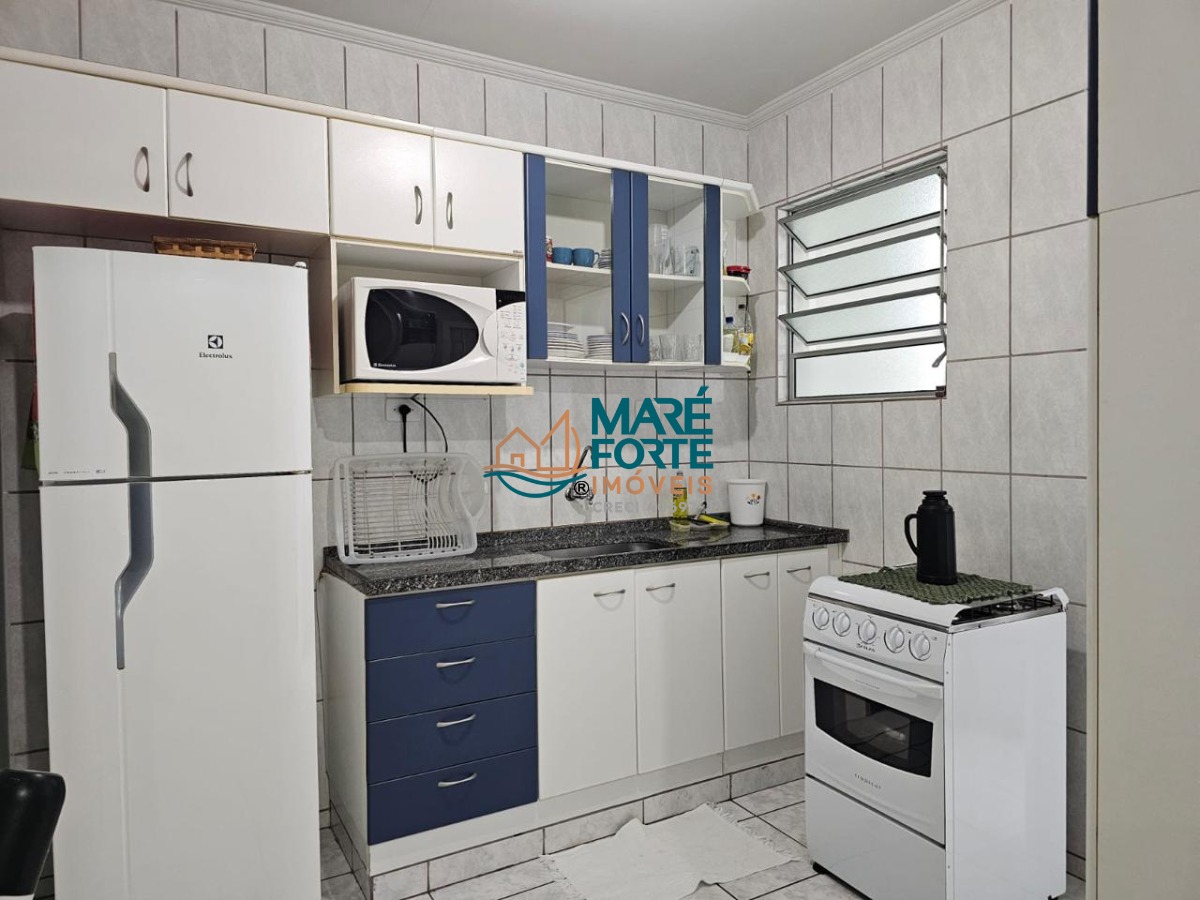 Apartamento à venda com 2 quartos, 70m² - Foto 3