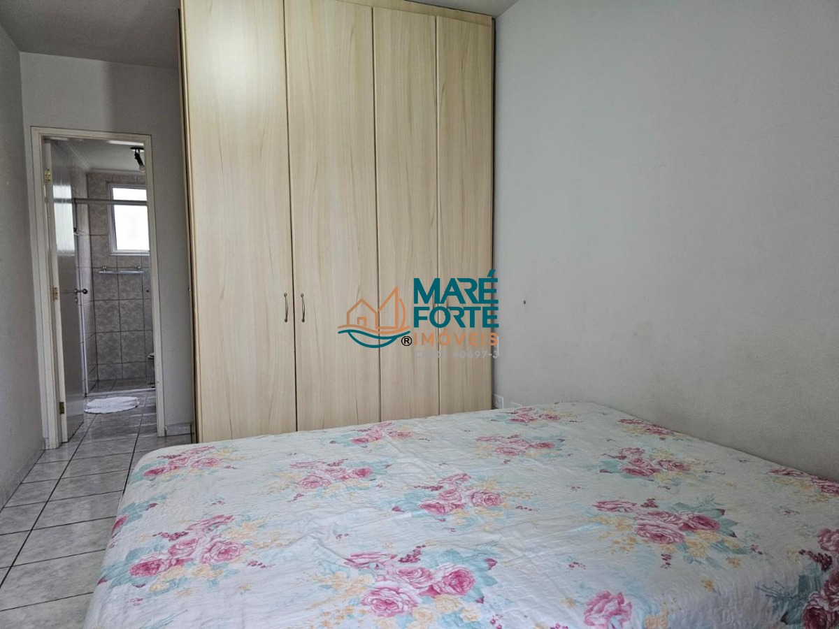 Apartamento à venda com 2 quartos, 70m² - Foto 7