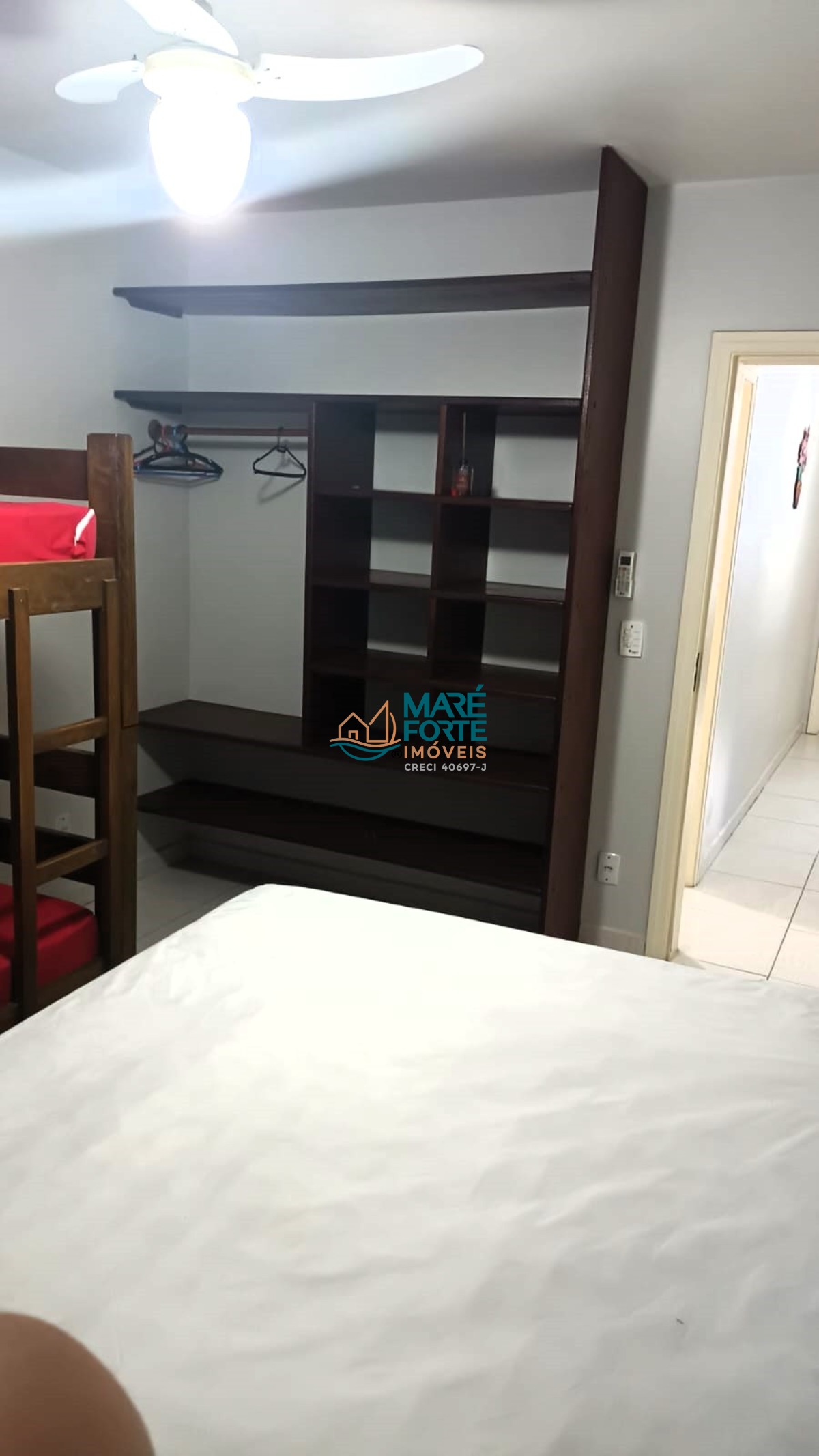 Apartamento à venda com 2 quartos, 70m² - Foto 11