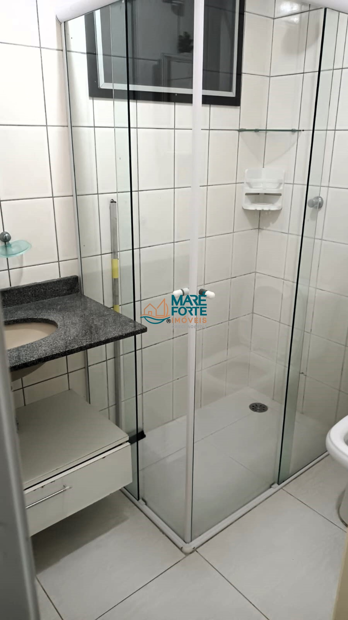 Apartamento à venda com 2 quartos, 70m² - Foto 13