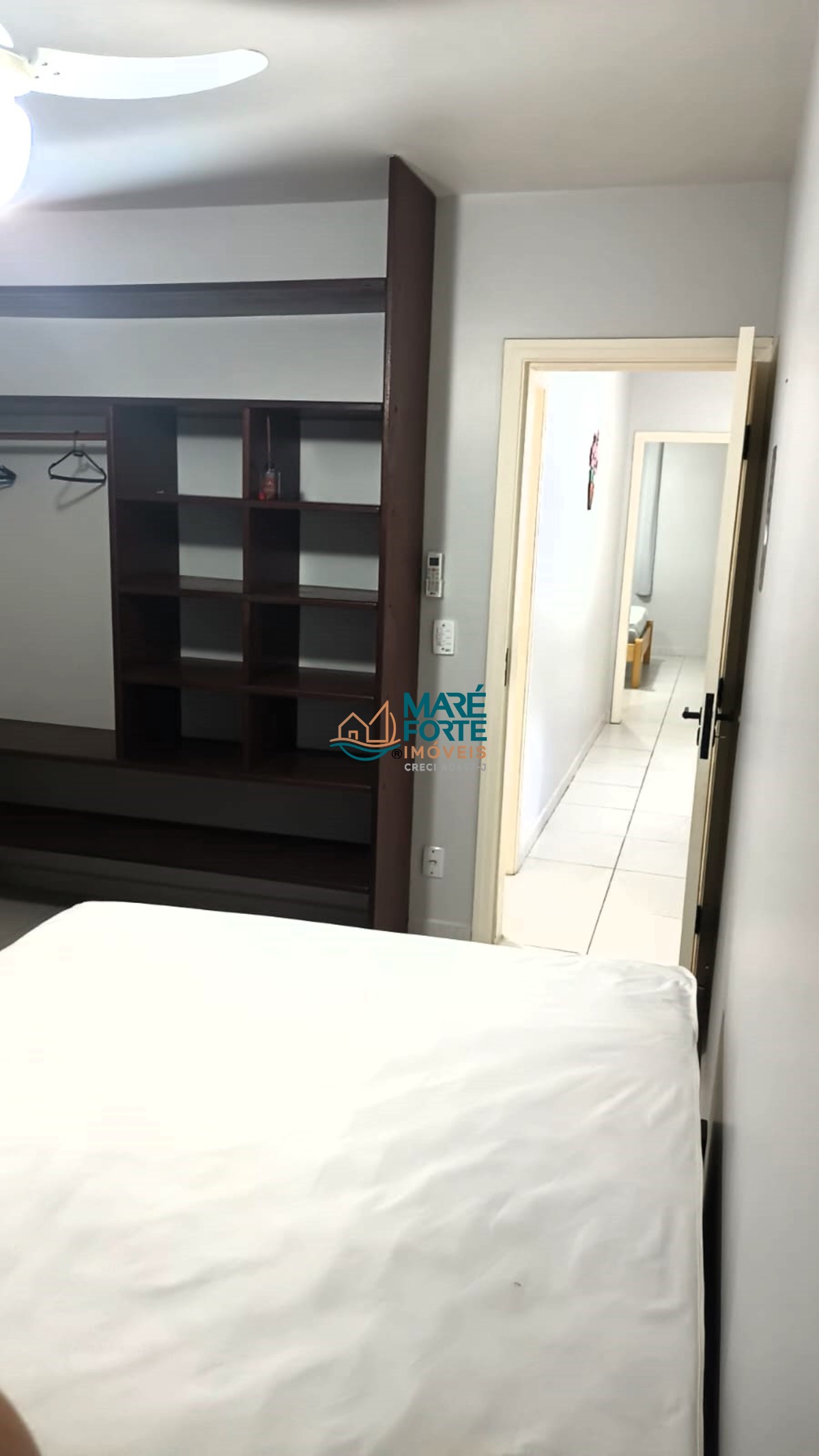 Apartamento à venda com 2 quartos, 70m² - Foto 12