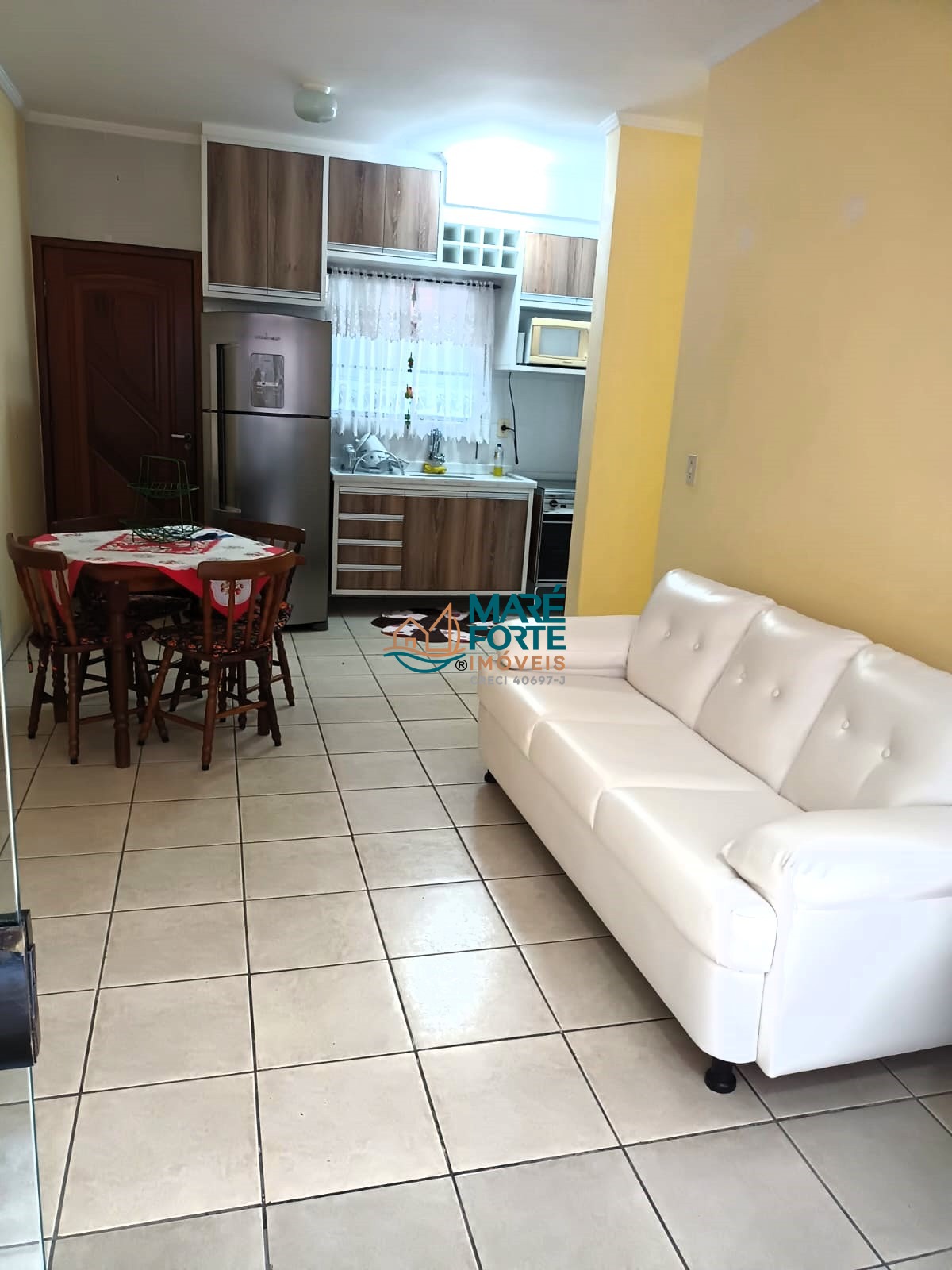 Apartamento à venda com 2 quartos, 60m² - Foto 1