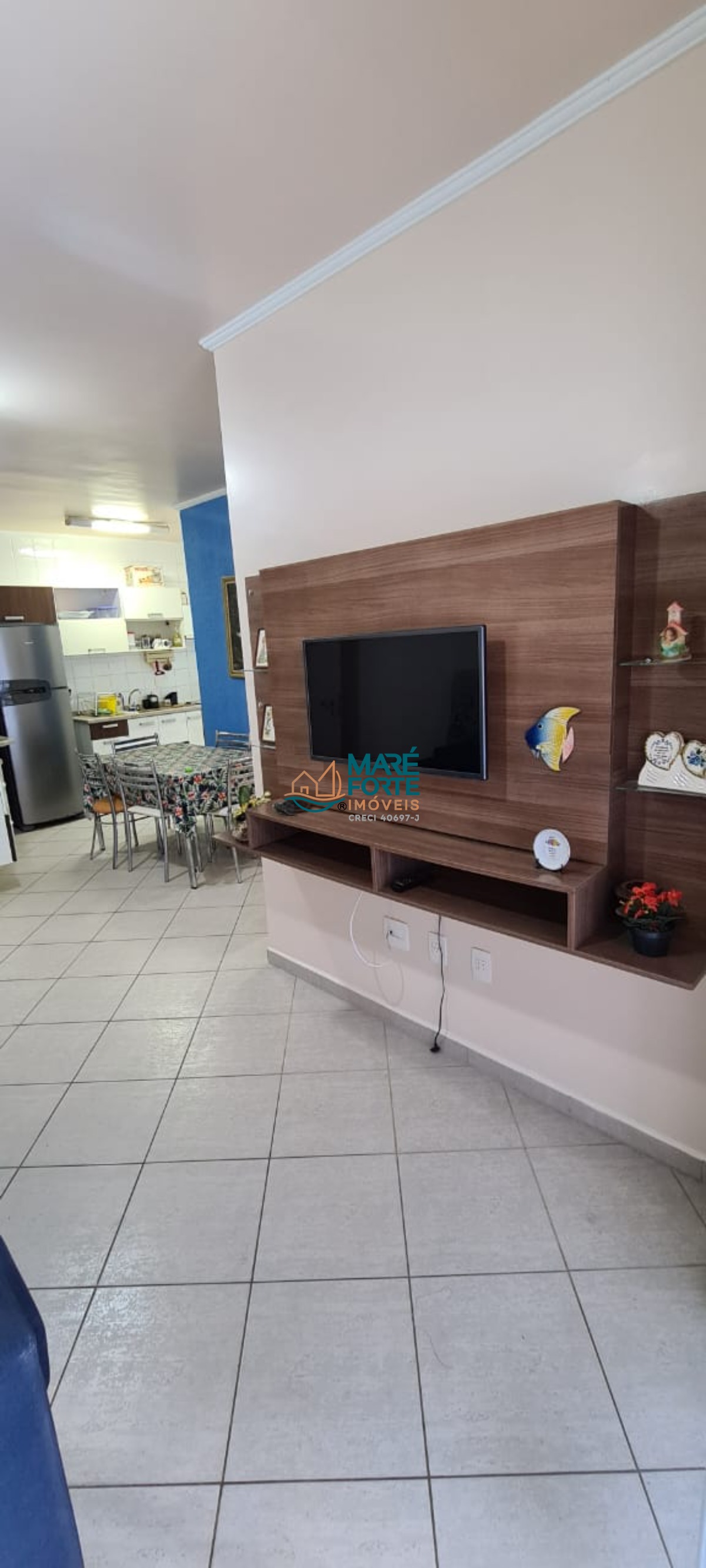 Apartamento à venda com 2 quartos, 77m² - Foto 4