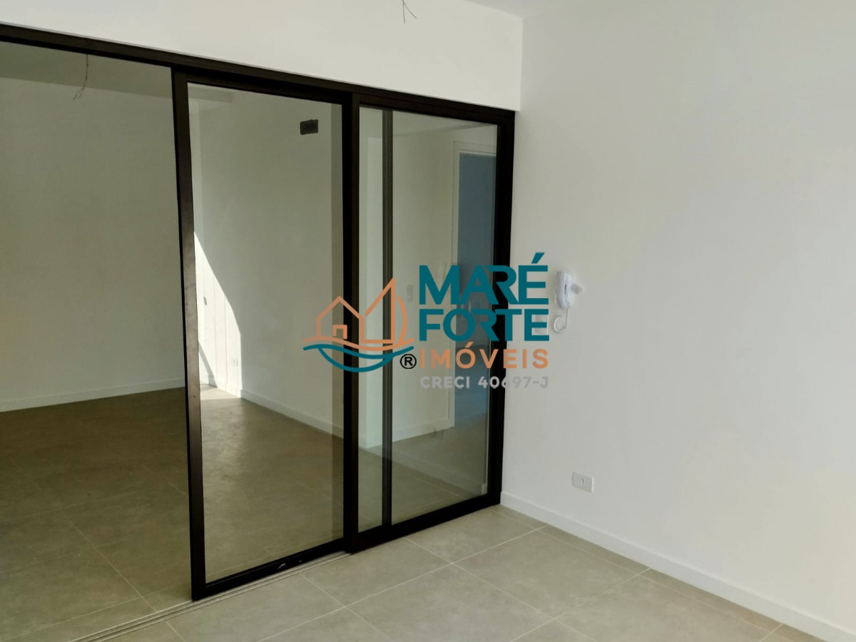 Apartamento à venda com 2 quartos, 77m² - Foto 32