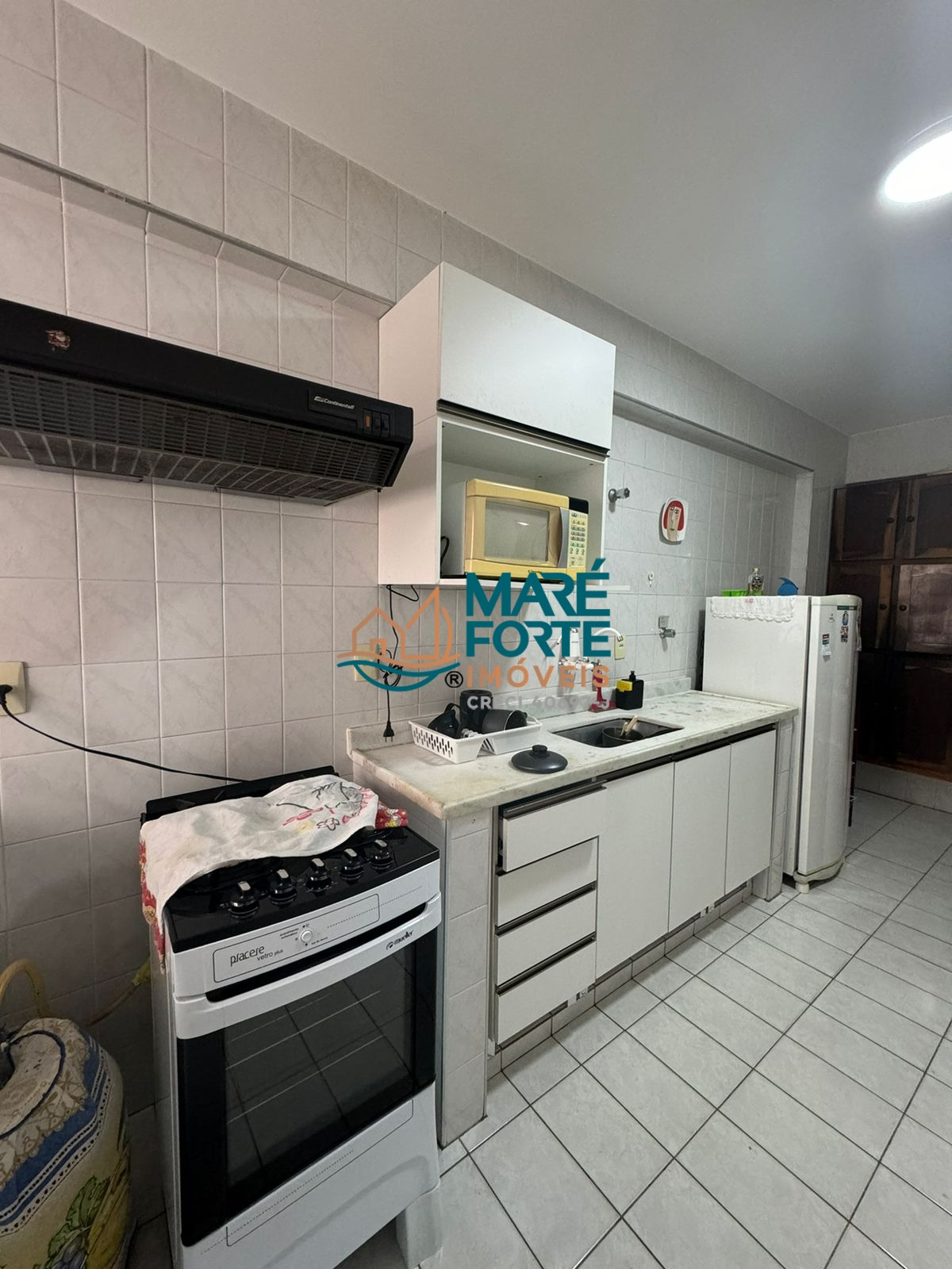 Apartamento à venda com 2 quartos, 70m² - Foto 7