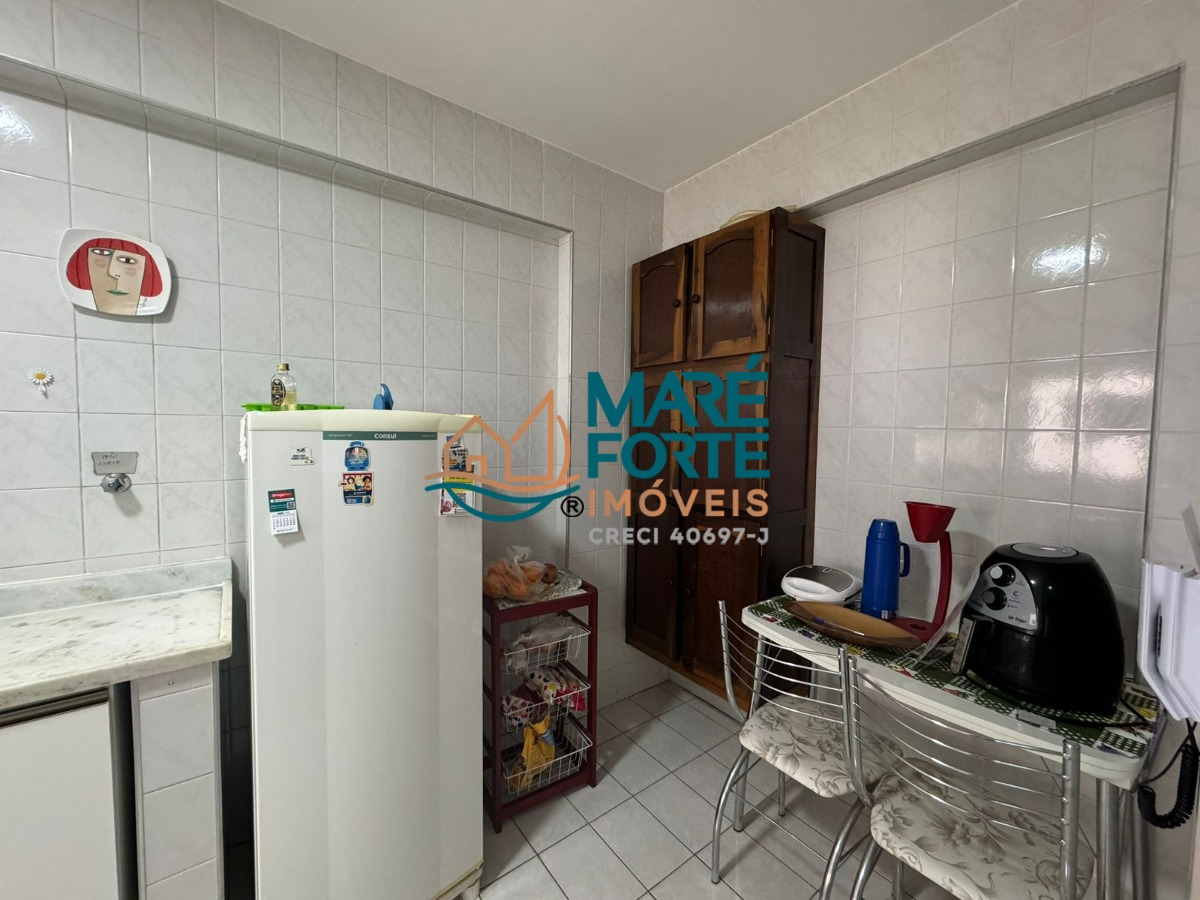 Apartamento à venda com 2 quartos, 70m² - Foto 5