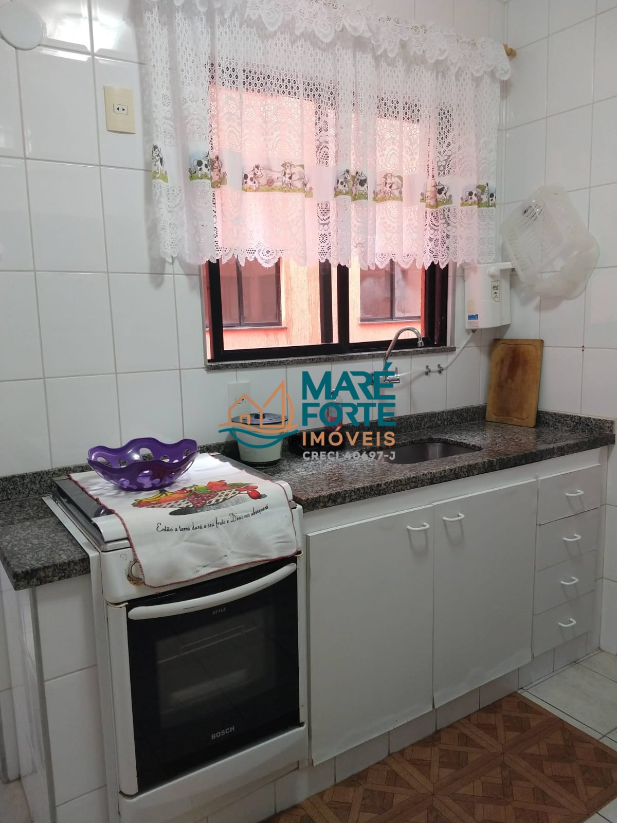 Apartamento à venda com 2 quartos, 77m² - Foto 4