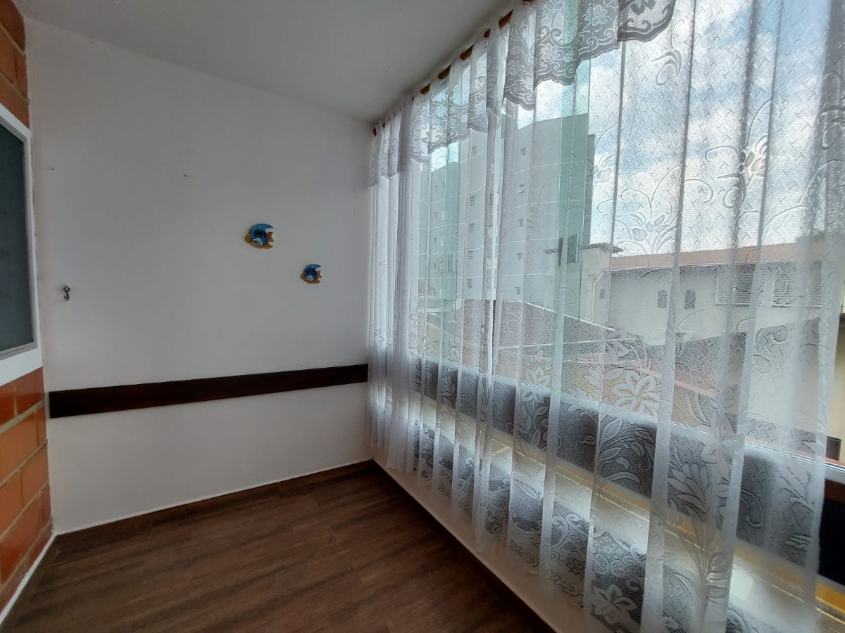 Apartamento à venda com 2 quartos, 53m² - Foto 3