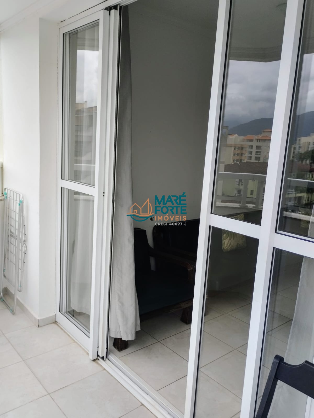 Apartamento à venda com 2 quartos, 69m² - Foto 29