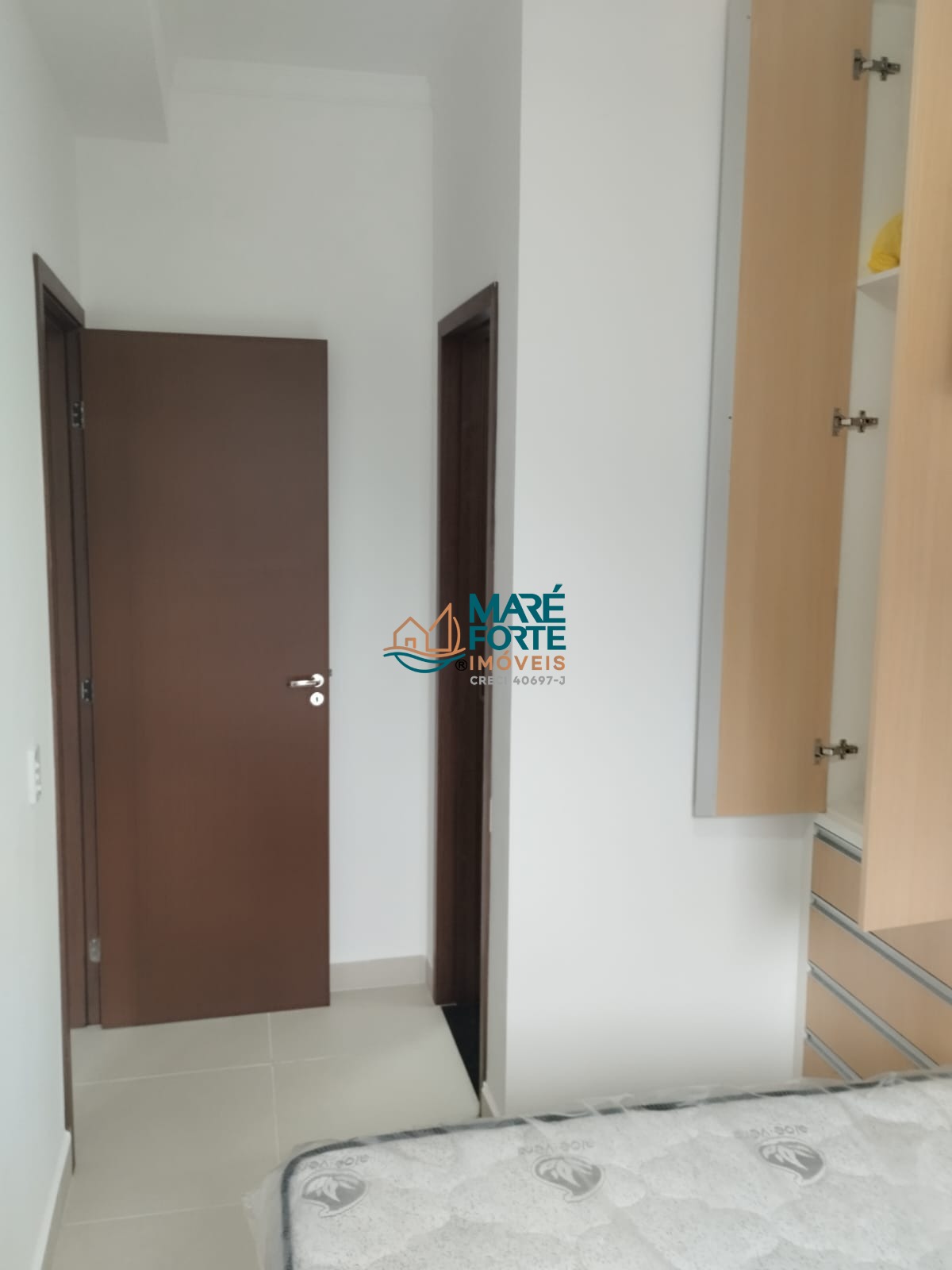 Apartamento à venda com 2 quartos, 67m² - Foto 32