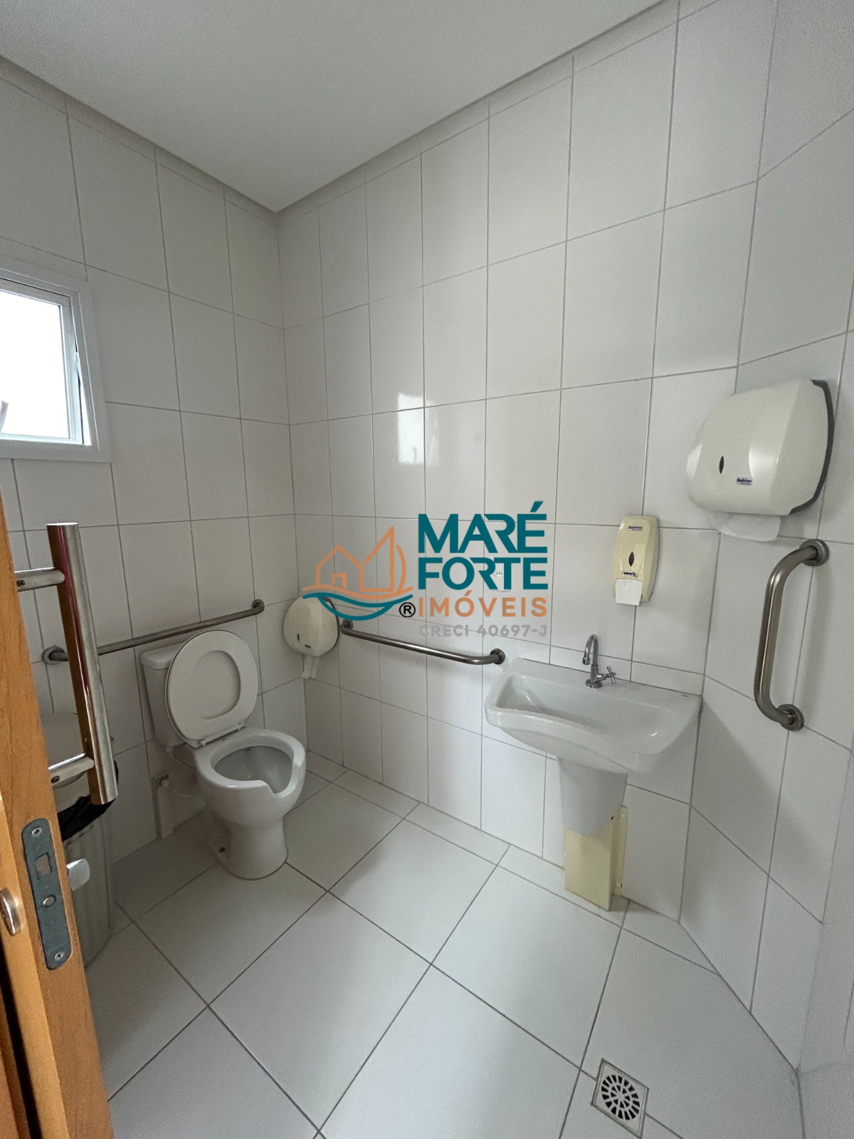 Apartamento à venda com 2 quartos, 65m² - Foto 14