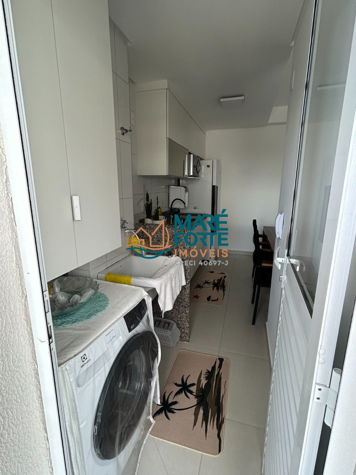 Apartamento à venda com 2 quartos, 65m² - Foto 5