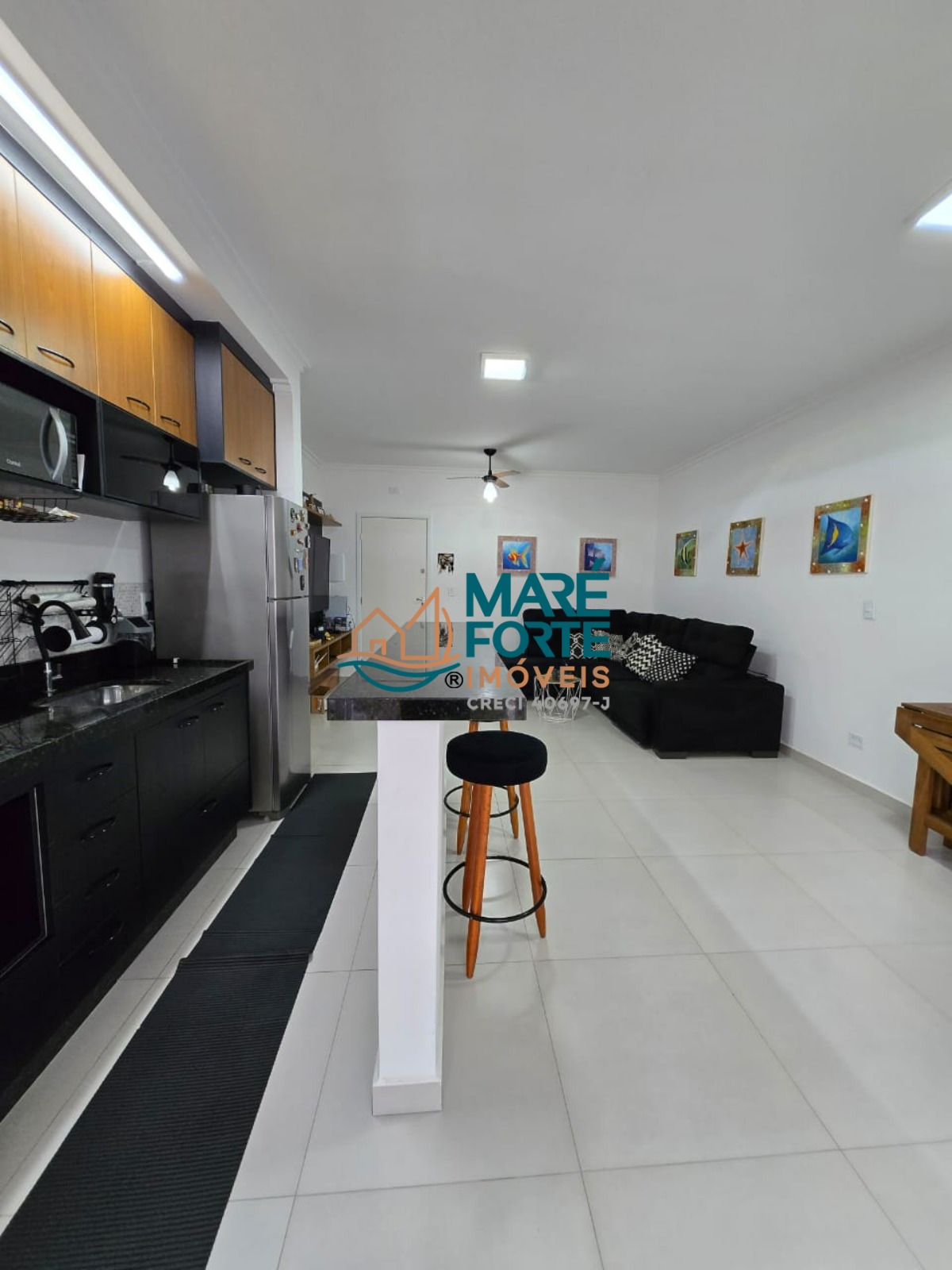 Apartamento à venda com 2 quartos, 80m² - Foto 4