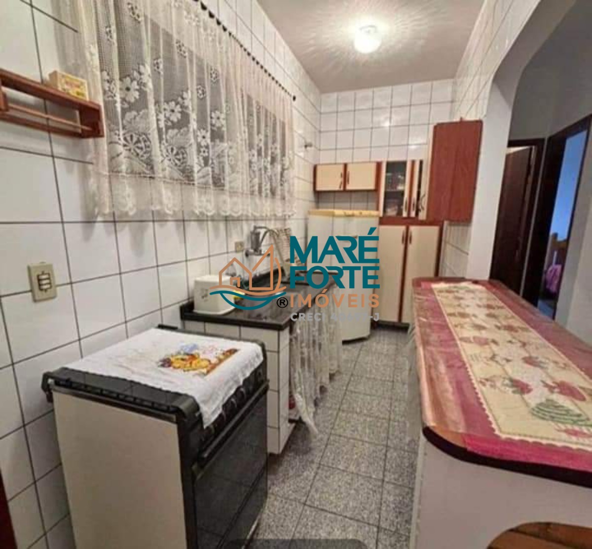 Apartamento à venda com 1 quarto, 50m² - Foto 1