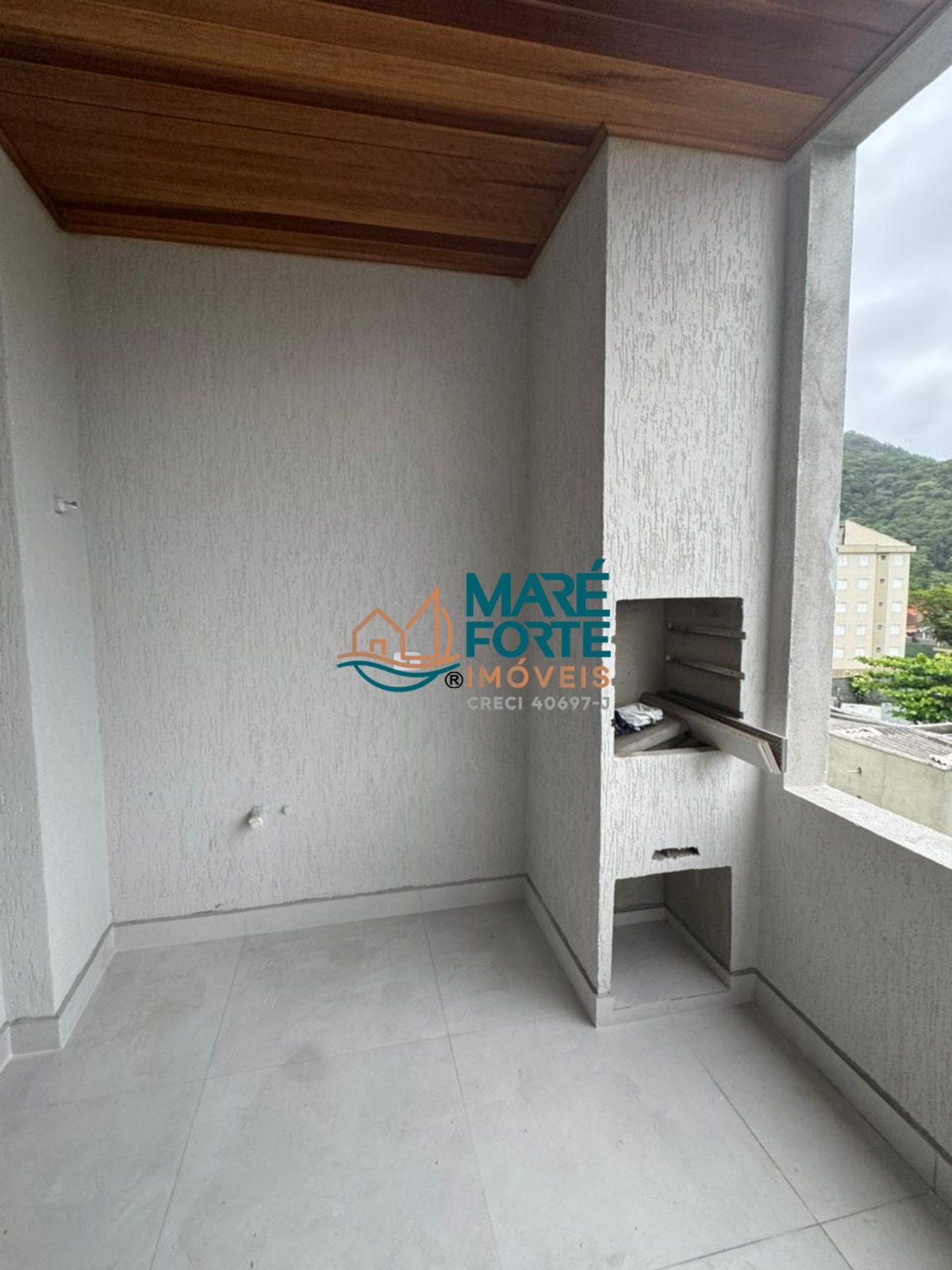 Apartamento à venda com 2 quartos, 72m² - Foto 4