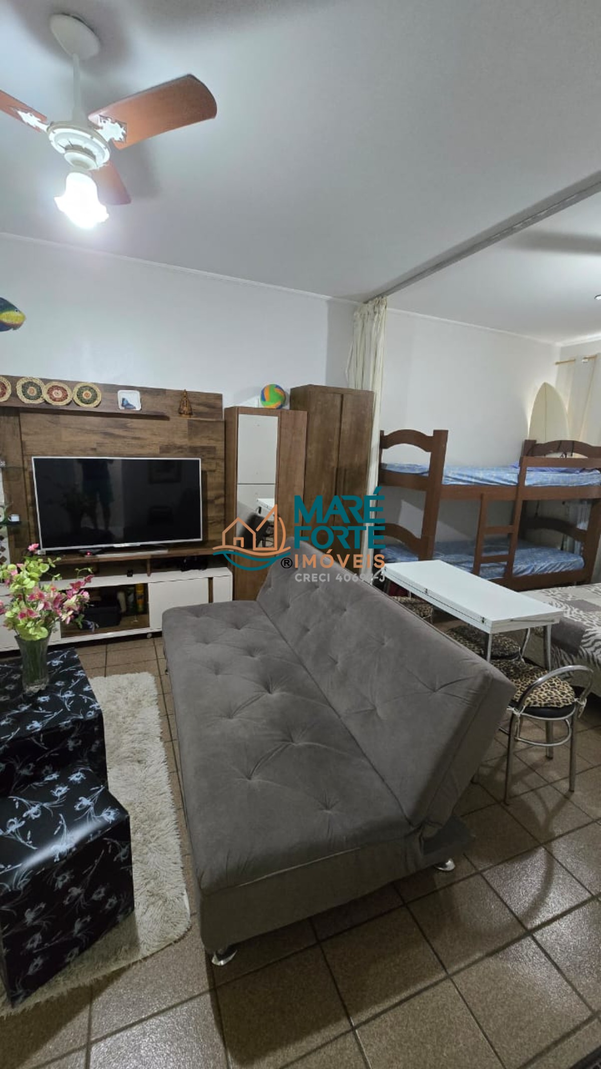 Apartamento à venda com 1 quarto, 54m² - Foto 3