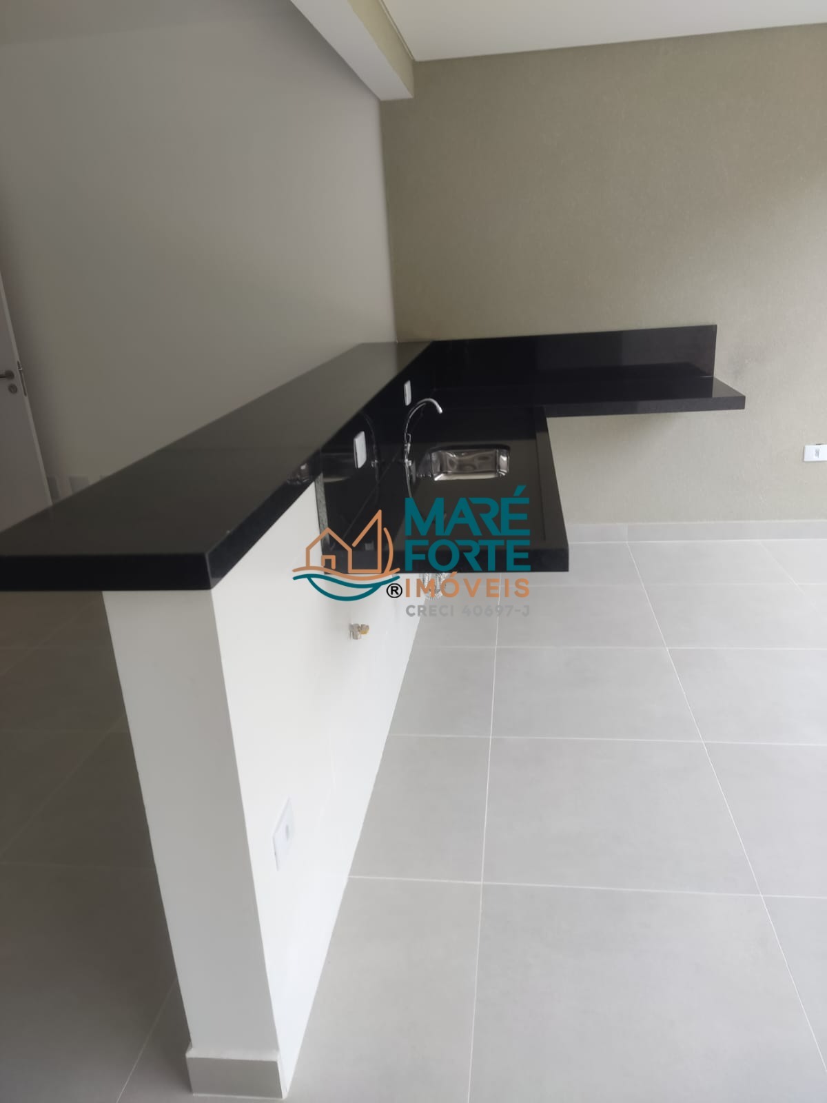 Apartamento à venda com 1 quarto, 69m² - Foto 4