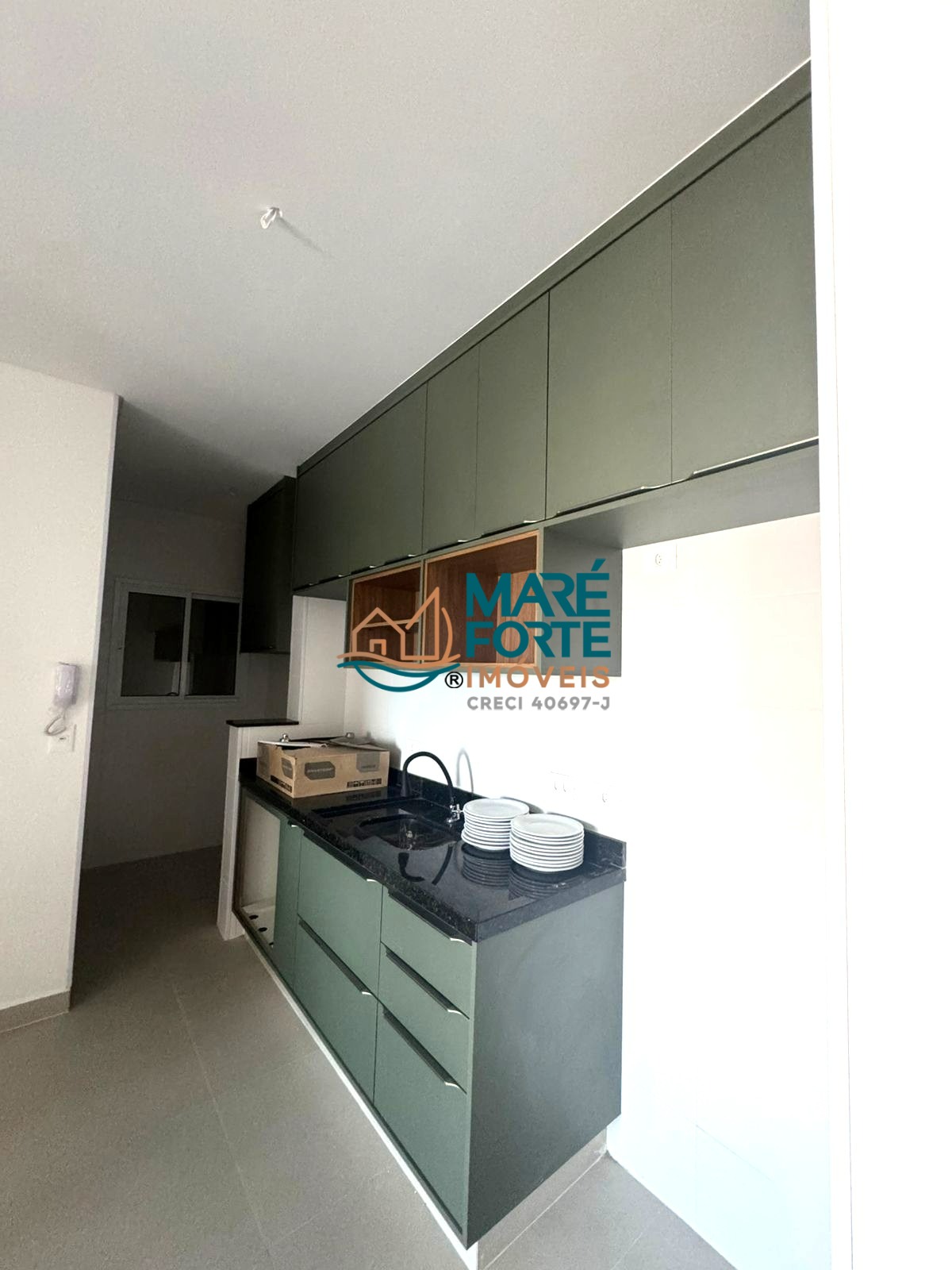 Apartamento à venda com 2 quartos, 61m² - Foto 4