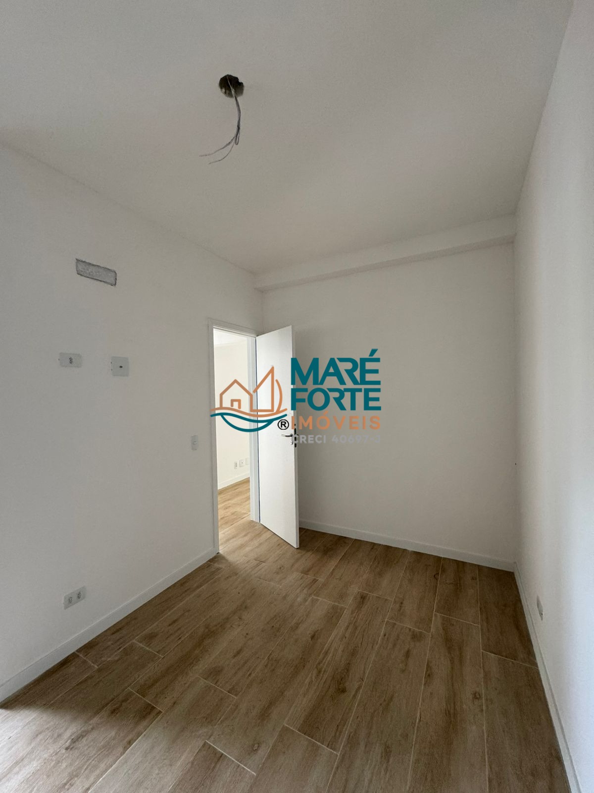 Apartamento à venda com 2 quartos, 73m² - Foto 9