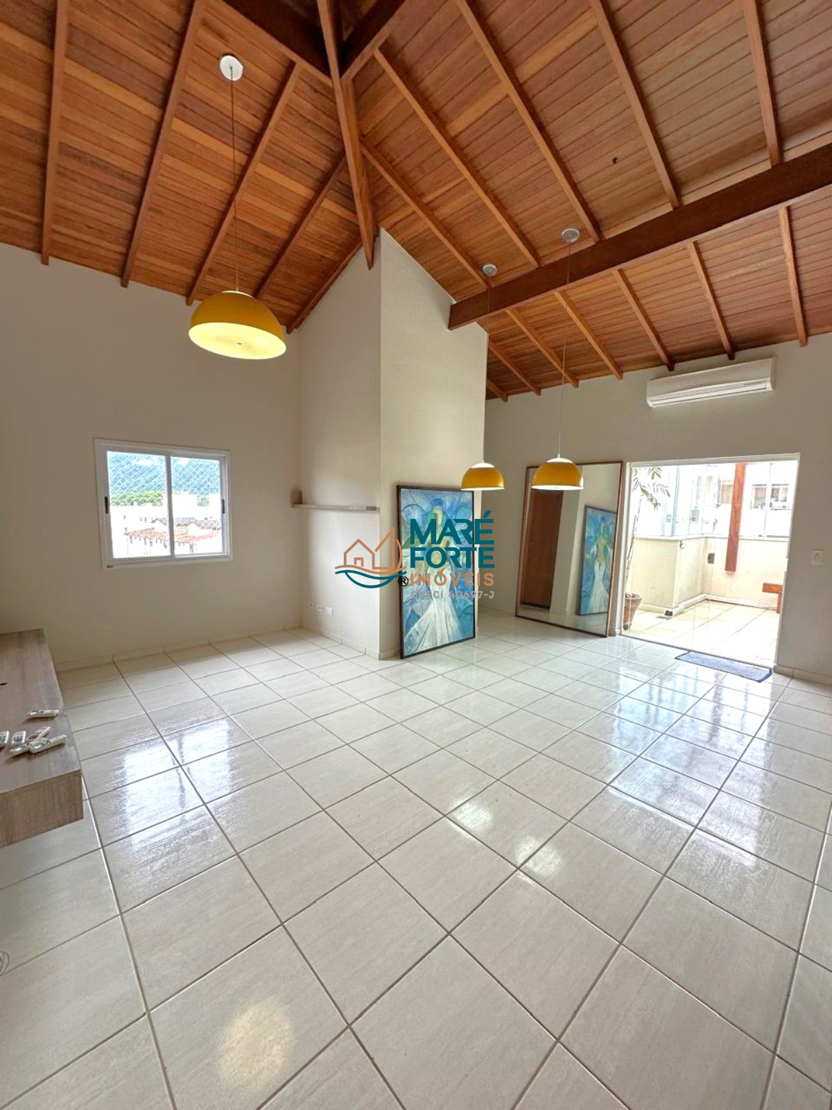 Cobertura à venda com 3 quartos, 140m² - Foto 2