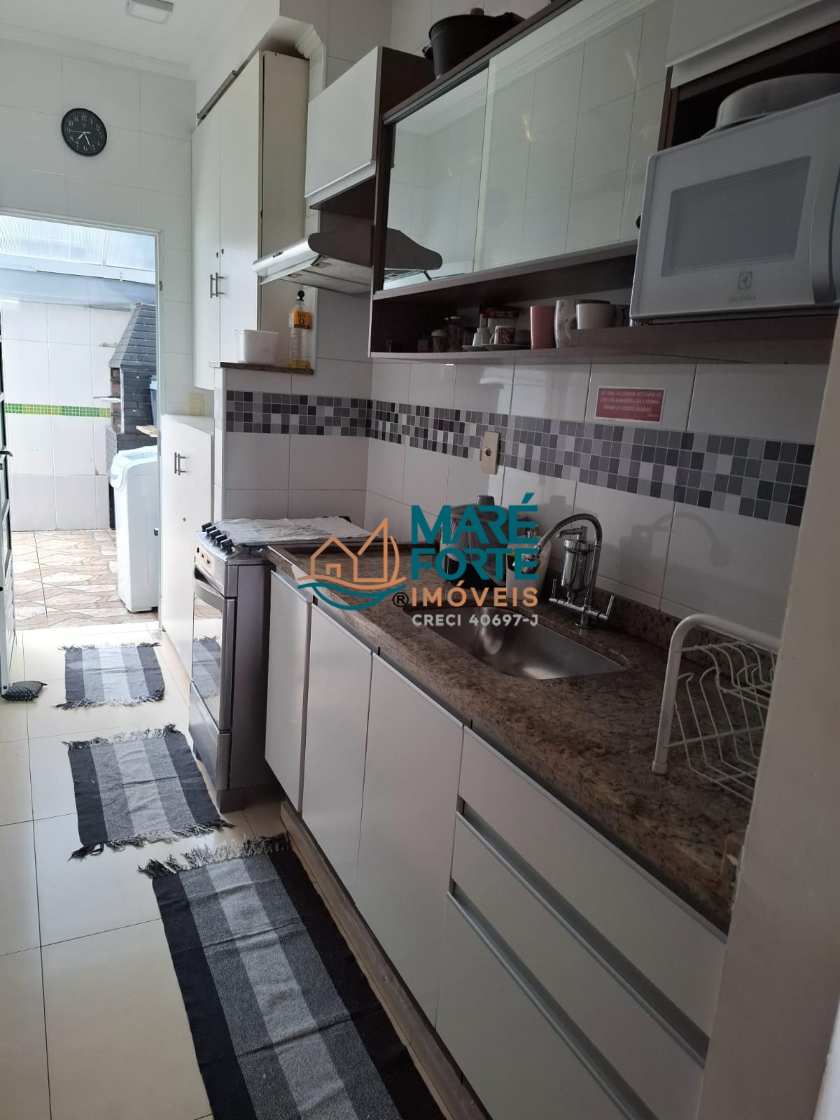 Apartamento à venda com 2 quartos, 70m² - Foto 10