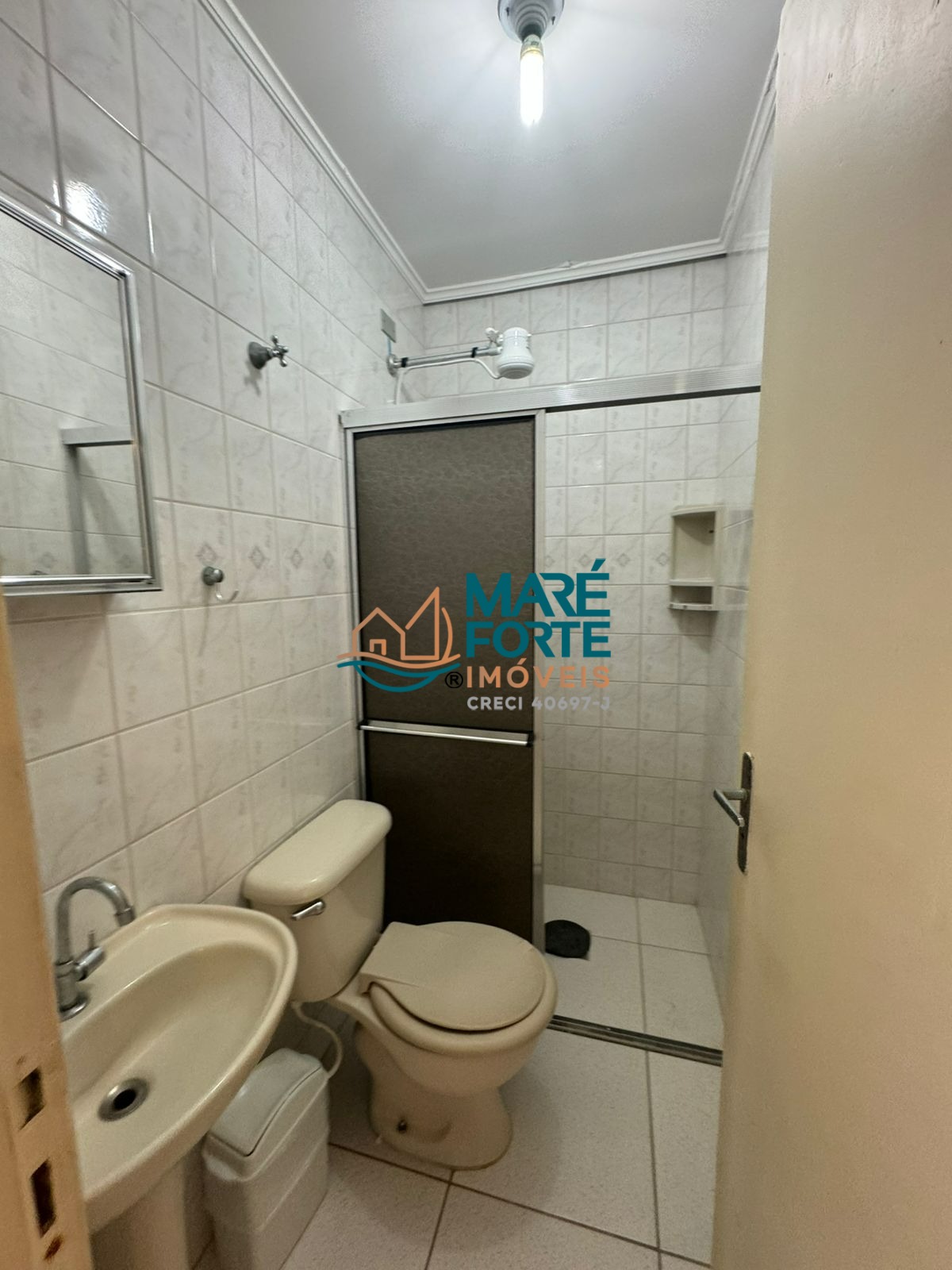 Apartamento à venda com 2 quartos, 64m² - Foto 7